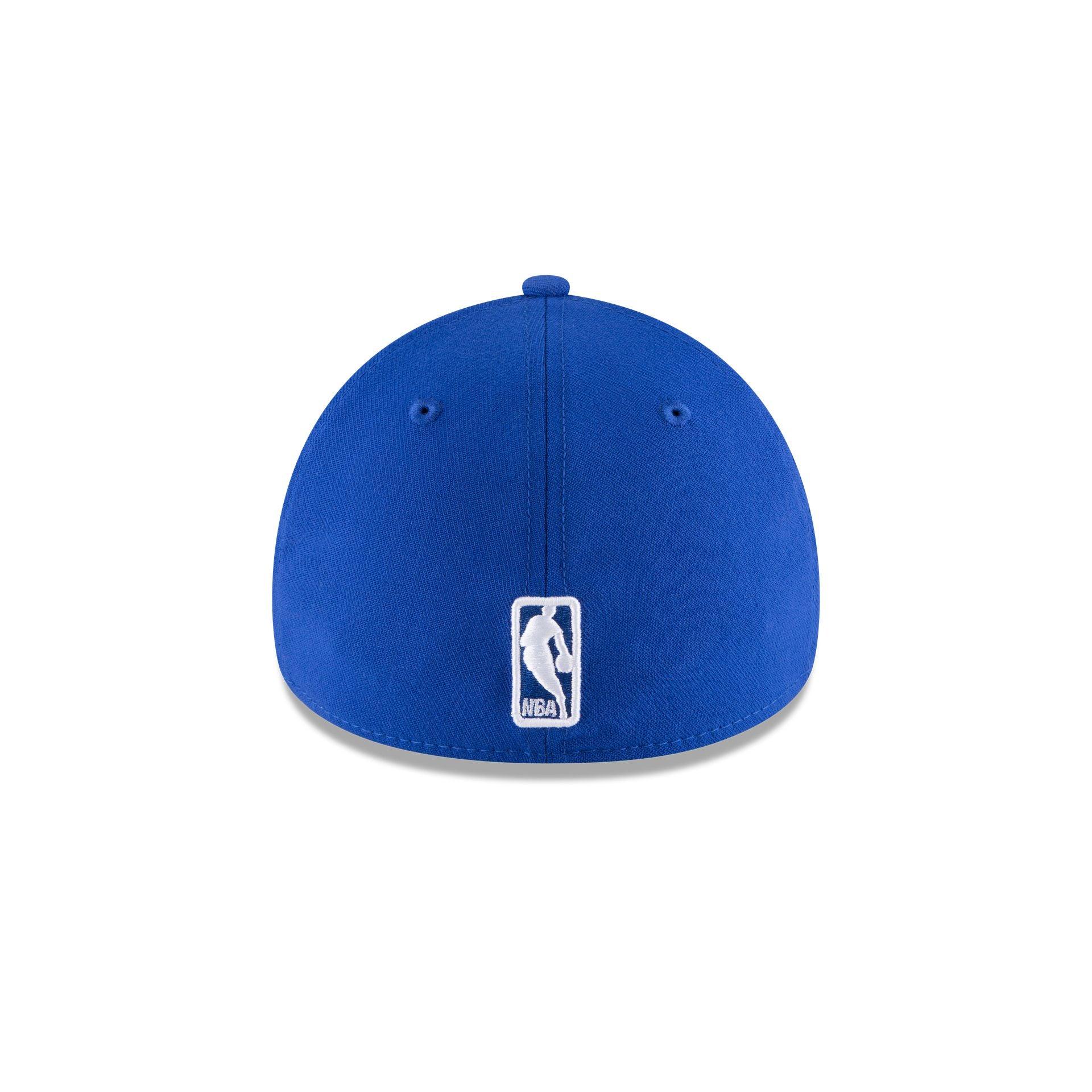New York Knicks Team Classic 39THIRTY Stretch Fit Hat Male Product Image