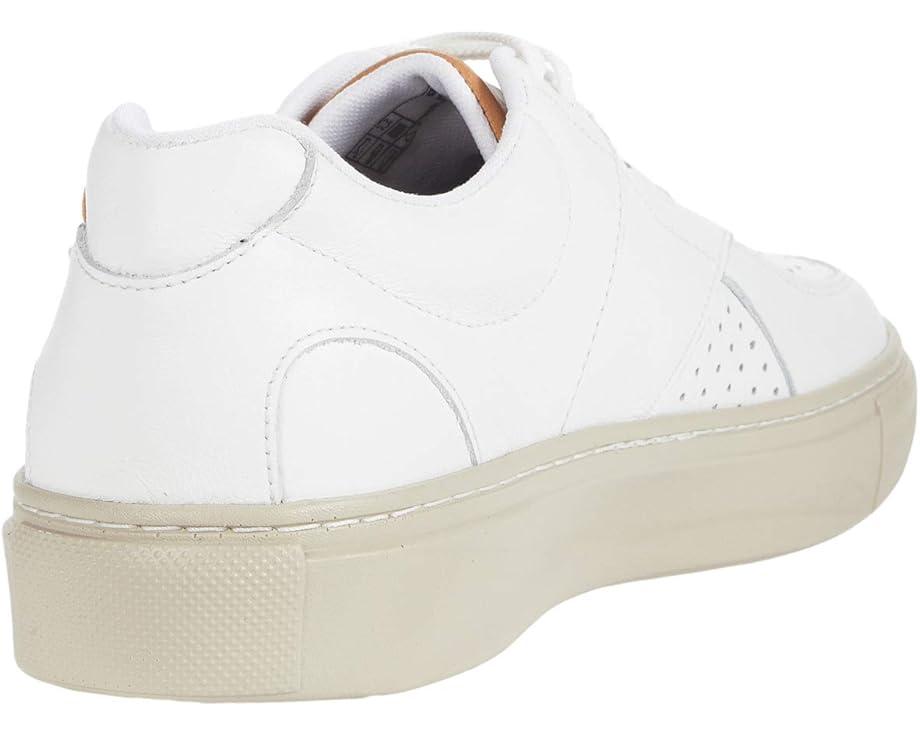 Venture Lace Up Comfort Sneaker Product Image