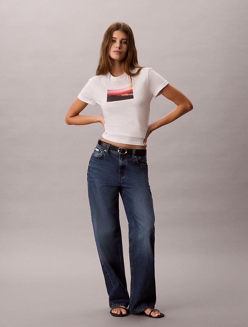 City Sunset Logo Graphic Classic T-Shirt Product Image