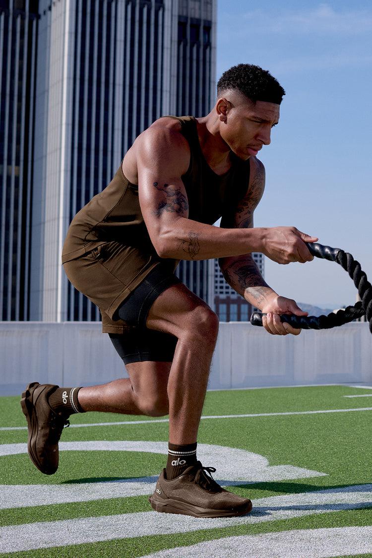 Conquer React 2-In-1 Performance Short - Espresso/Black Product Image