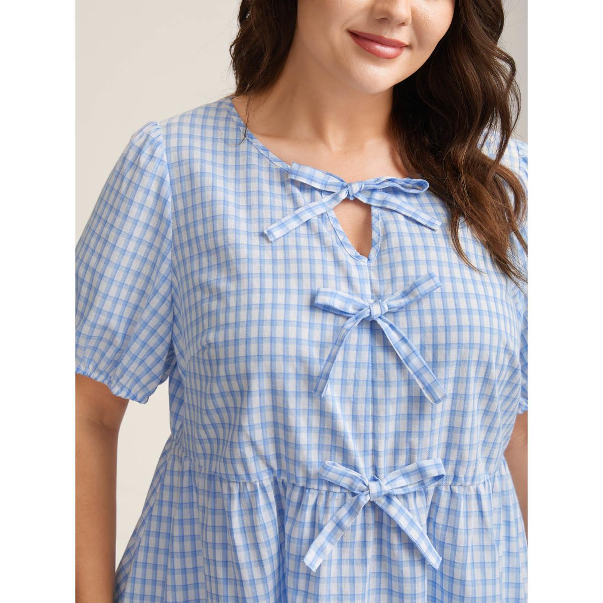 Plus Size LightBlue Bow Front Plaid Print Babydoll Top Women Leisure Short sleeve Notched collar Casual Blouses BloomChic 30/6X Product Image