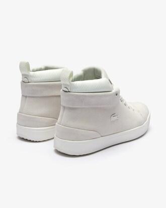 Women's Explorateur Classic Suede Chukkas Product Image