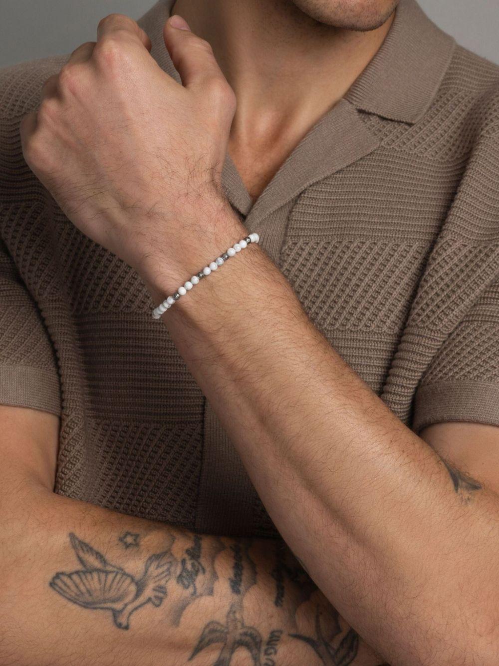 howlite beaded bracelet Product Image