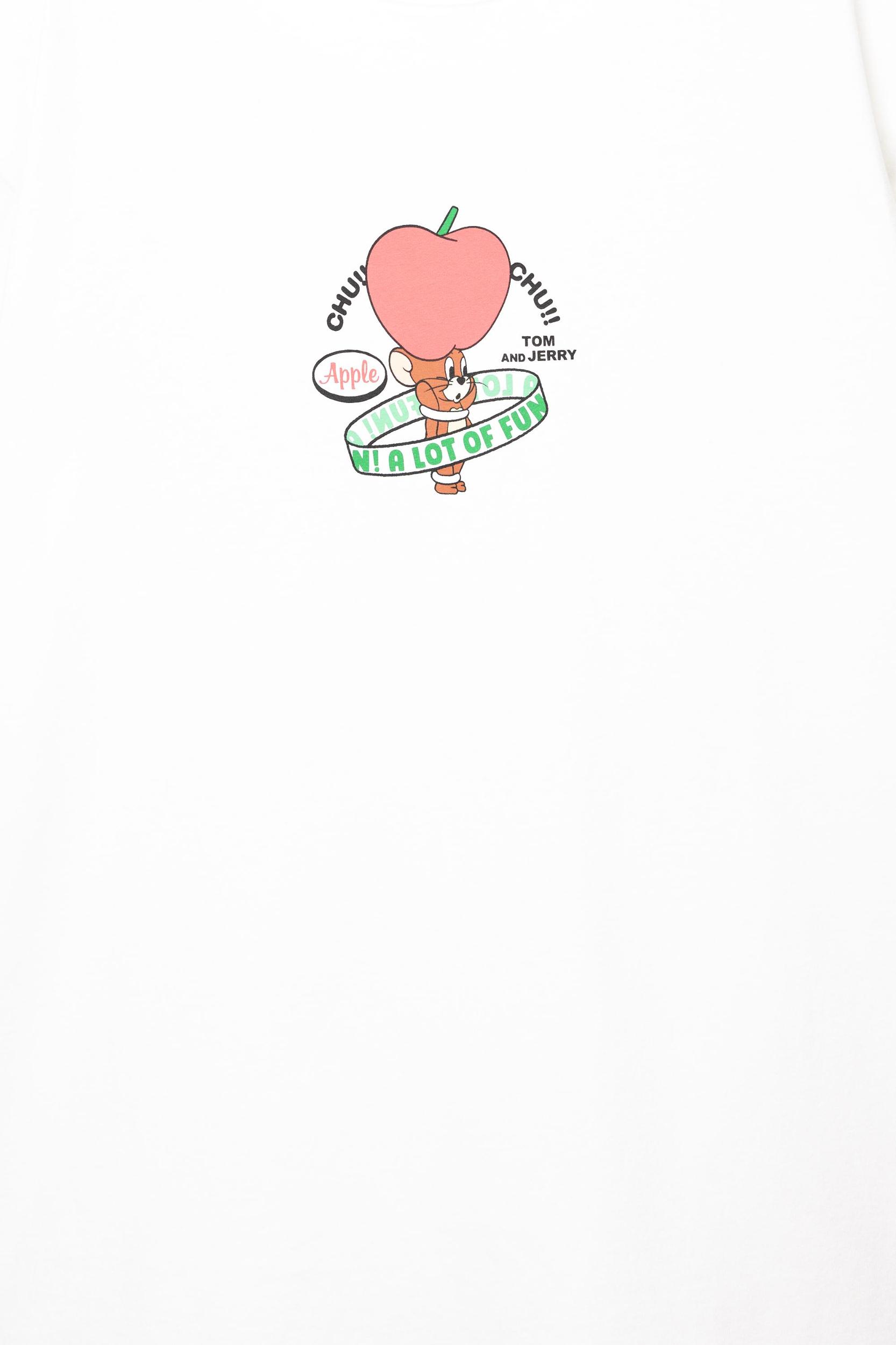 Tom and Jerry white T-shirt Product Image