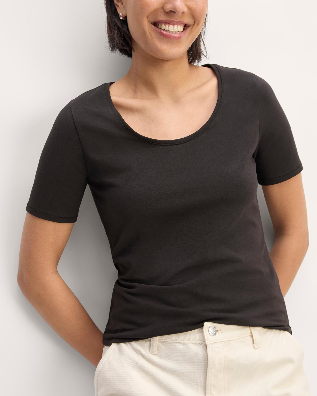 Womens Form Scoop-Neck T-Shirt by Everlane Product Image