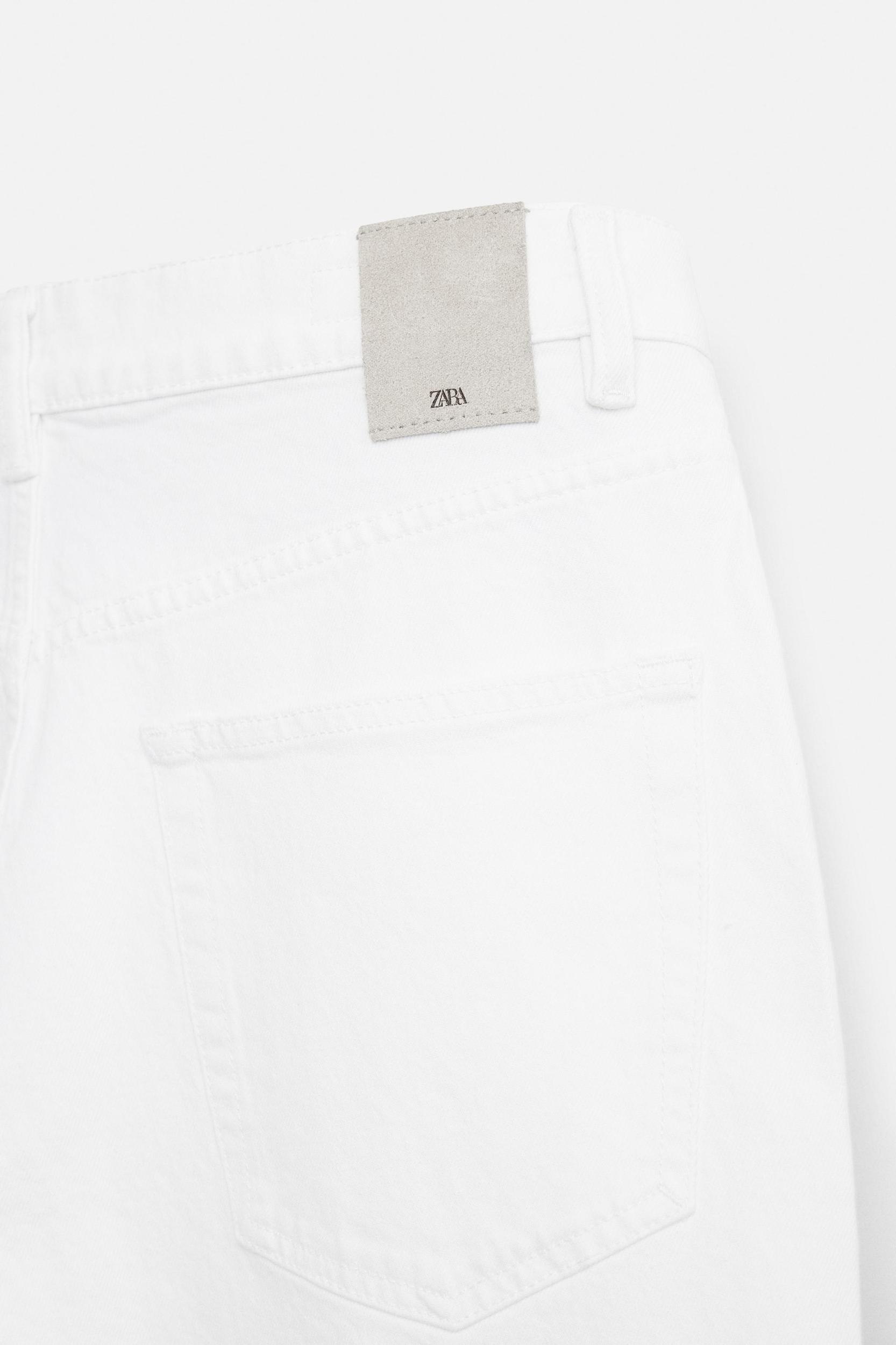 REGULAR FIT DENIM SHORTS Product Image