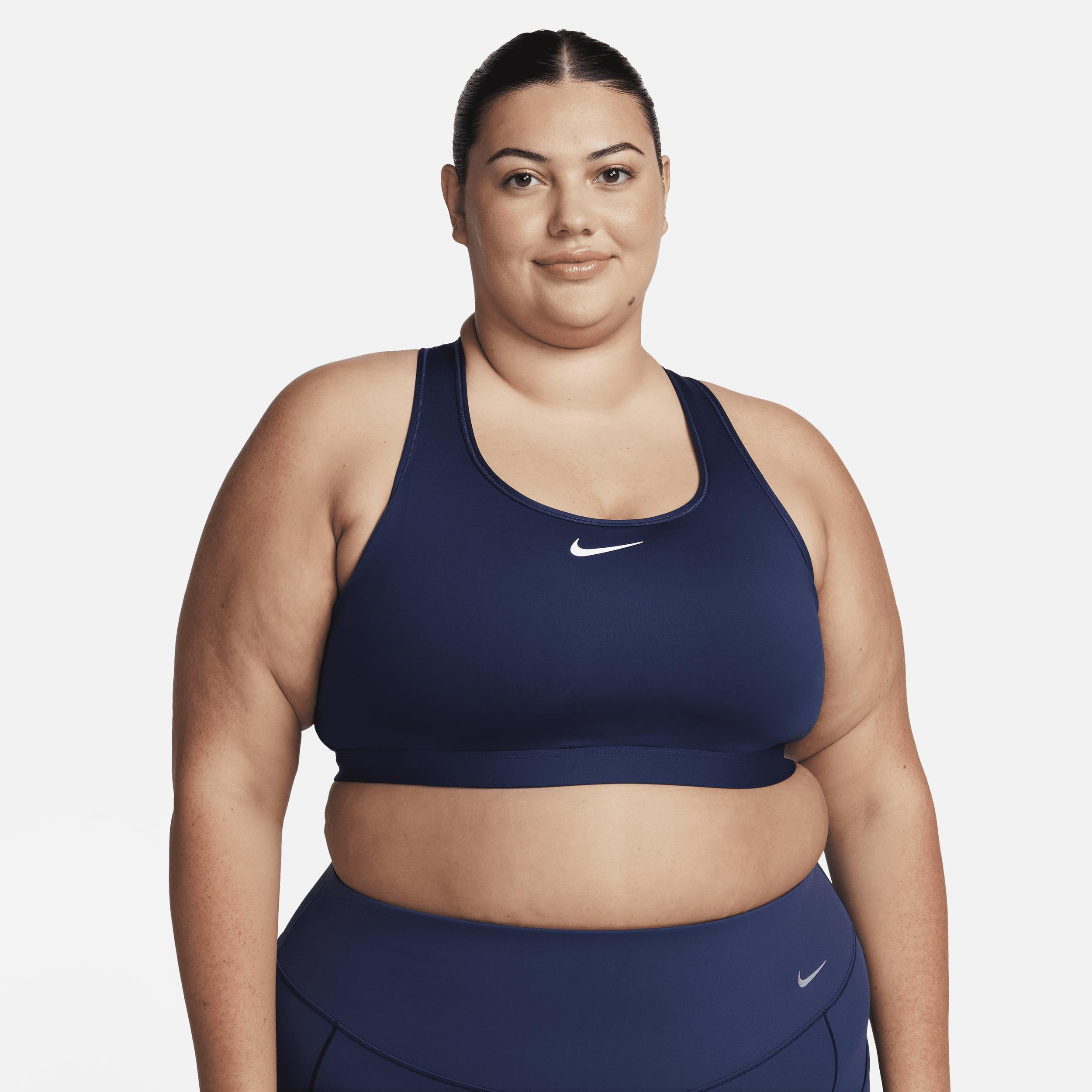 Nike Women's Swoosh Medium Support Padded Sports Bra (Plus Size) Product Image