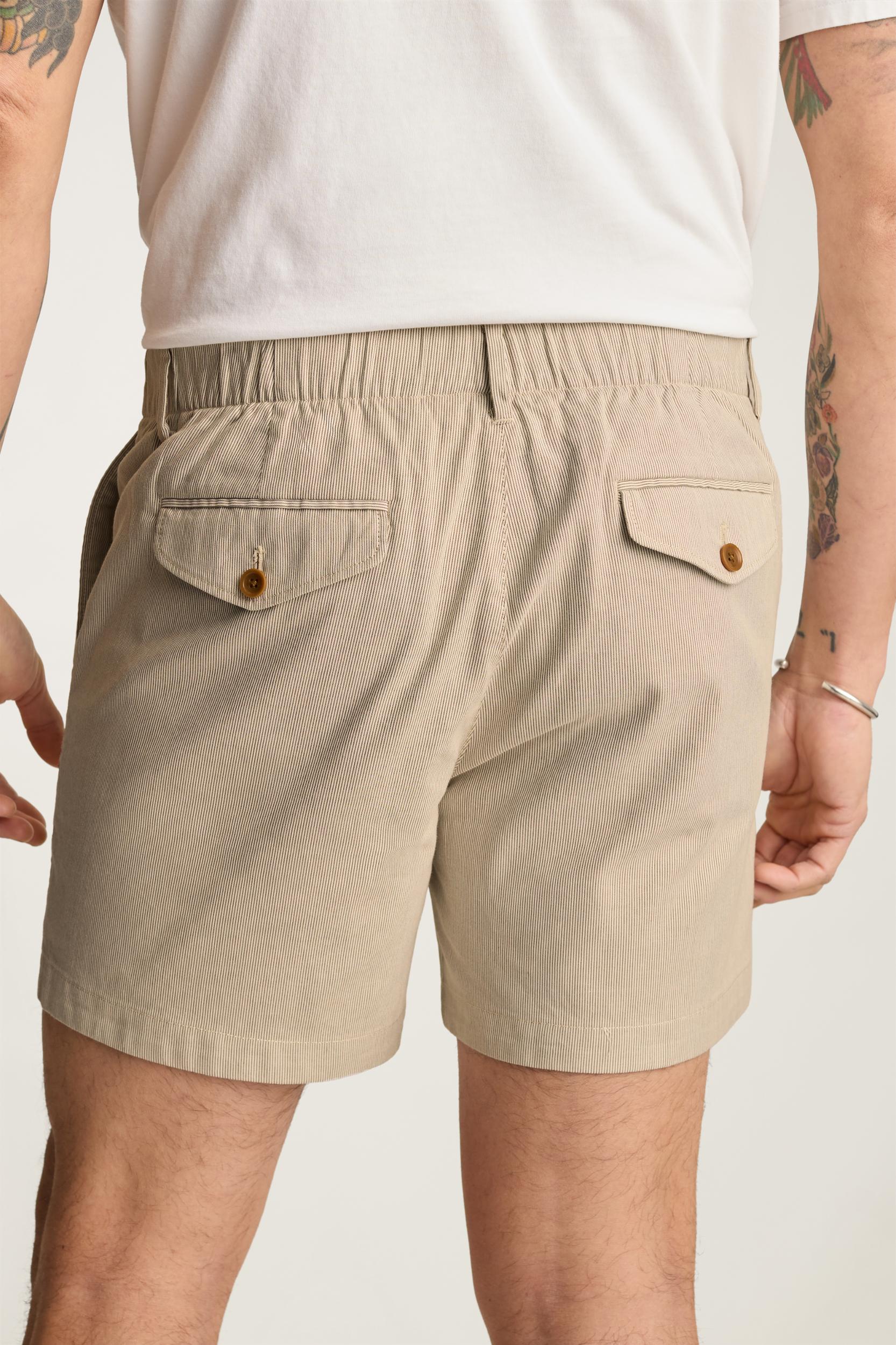 Lightweight Chino Short Product Image