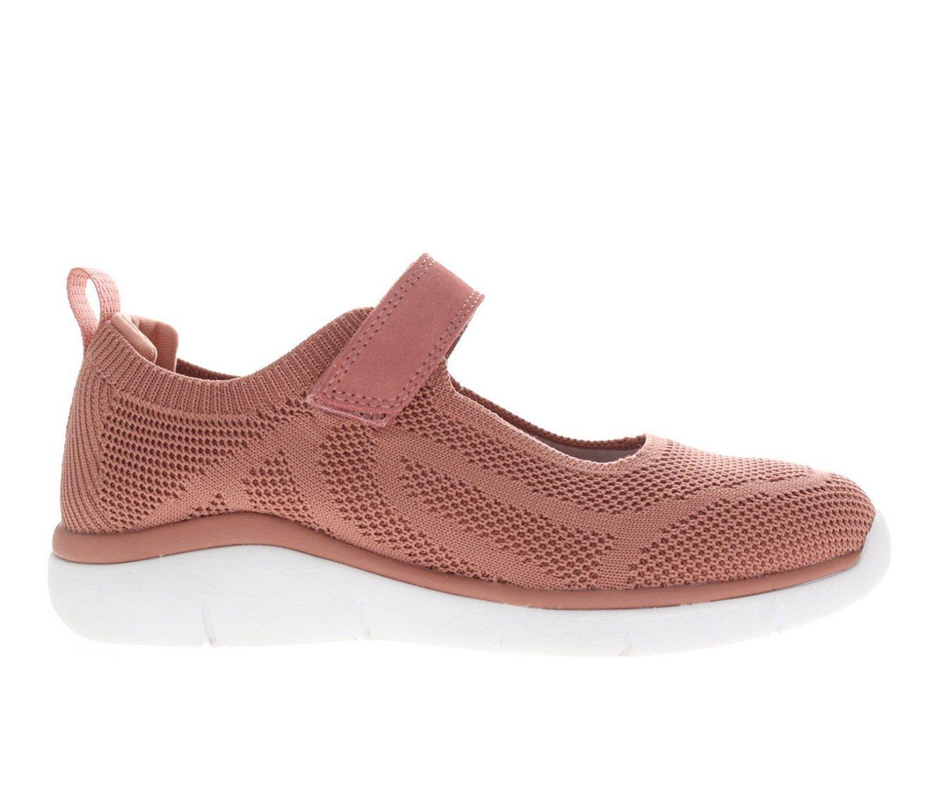 Women's Propet Savannah Flats Product Image