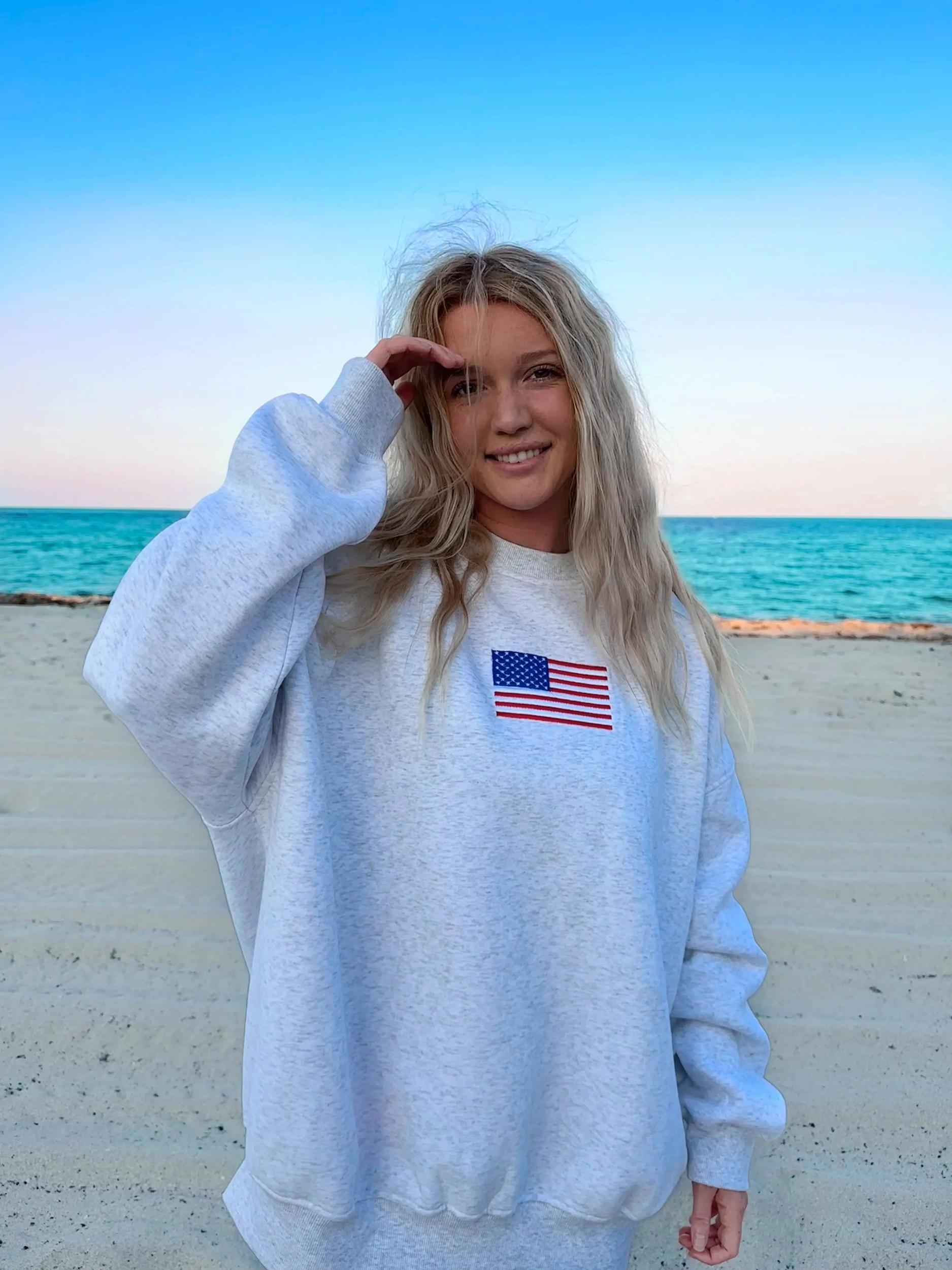 Pearl Grey Vintage American Flag Sweatshirt Product Image