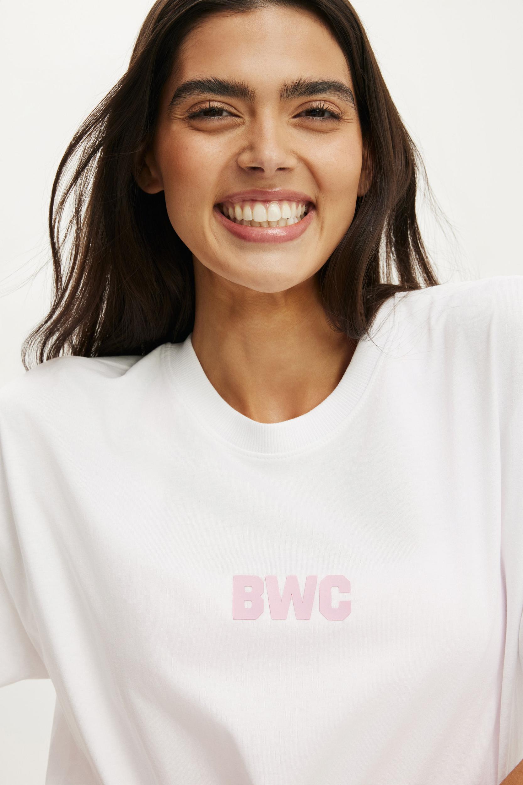 Active Graphic Tee Product Image