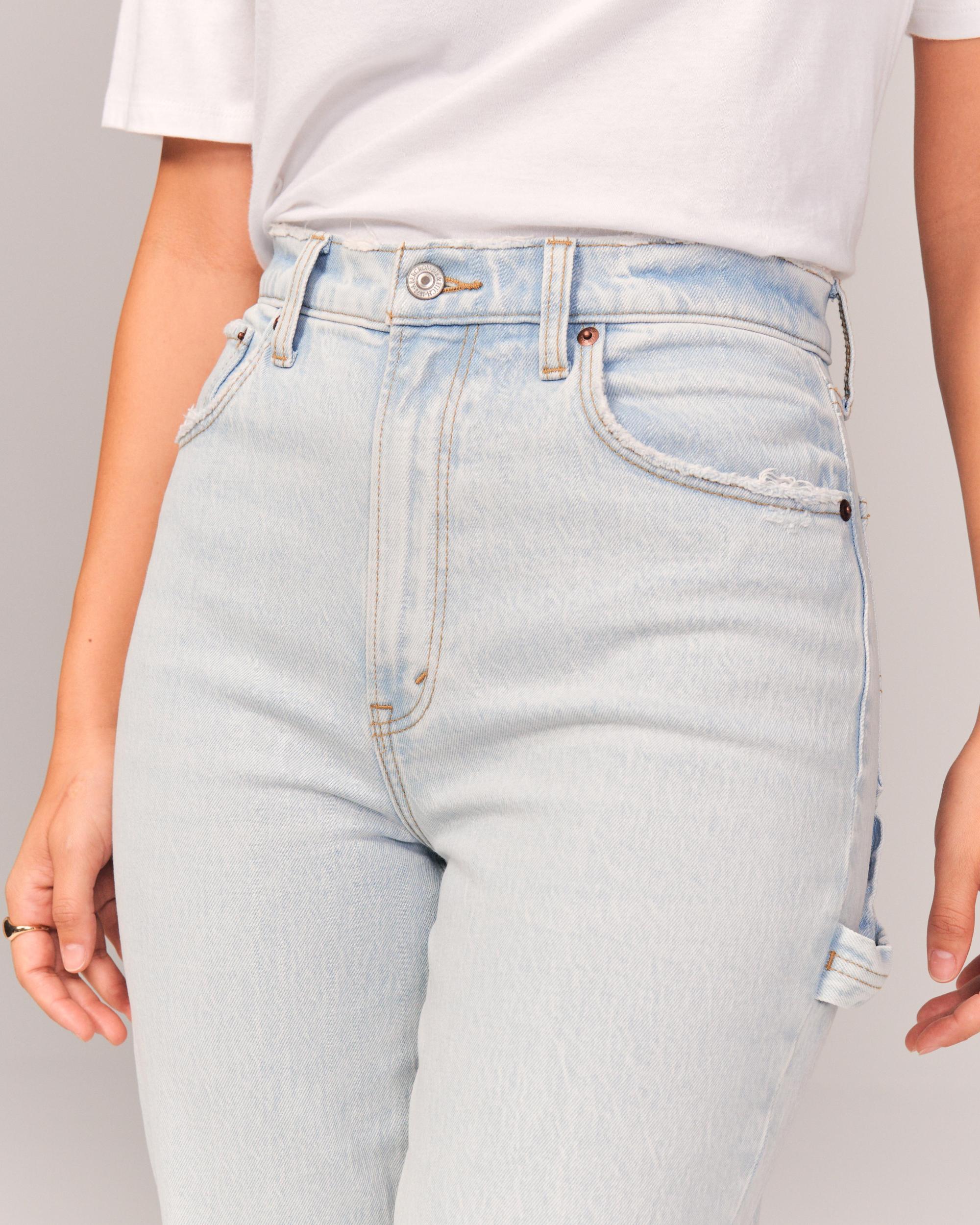 Curve Love Ultra High Rise 90s Straight Carpenter Jean Product Image