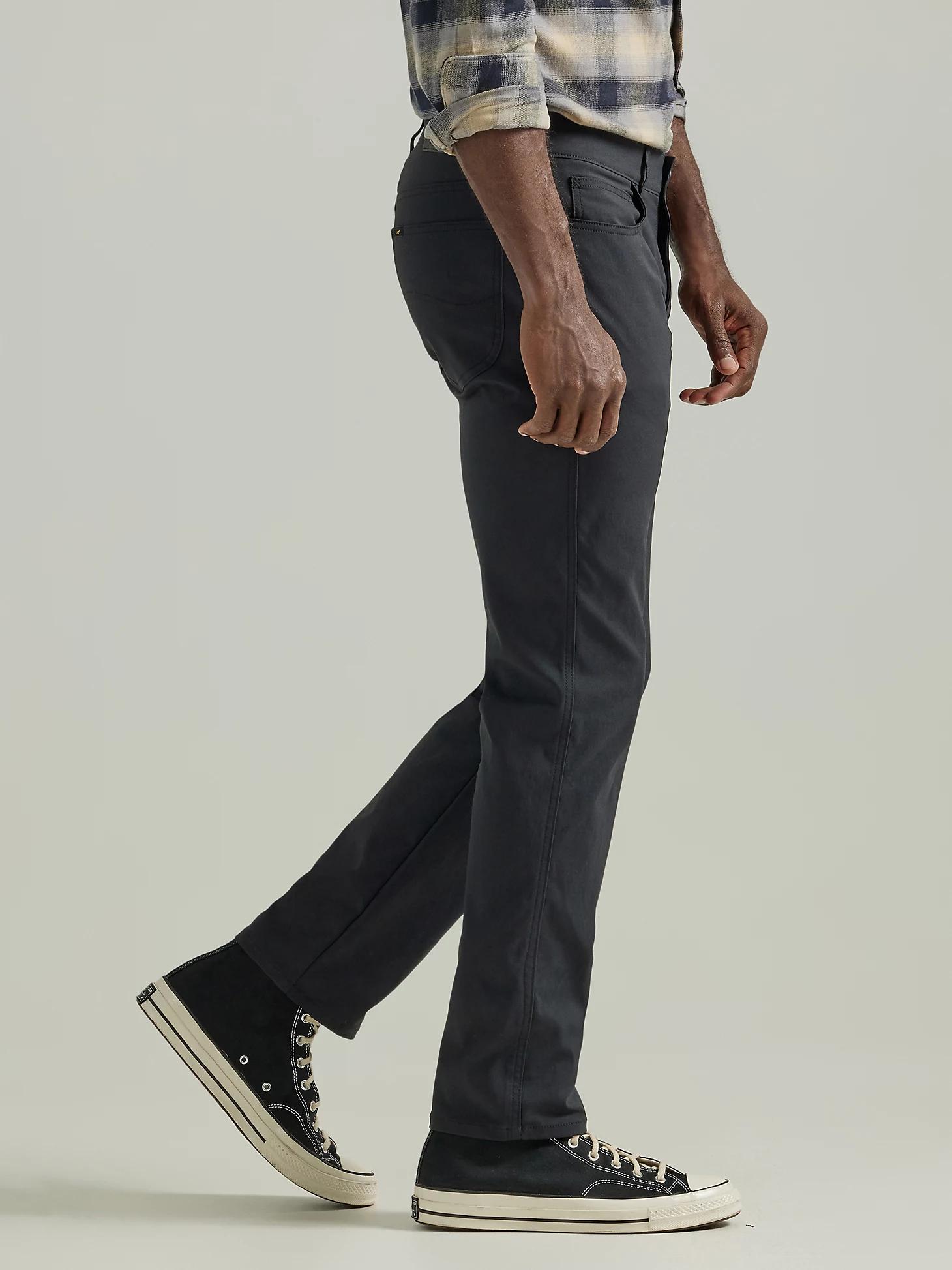 Men's Extreme Motion 4-Way Stretch Performance Pant | Men's Pants | Lee® Product Image