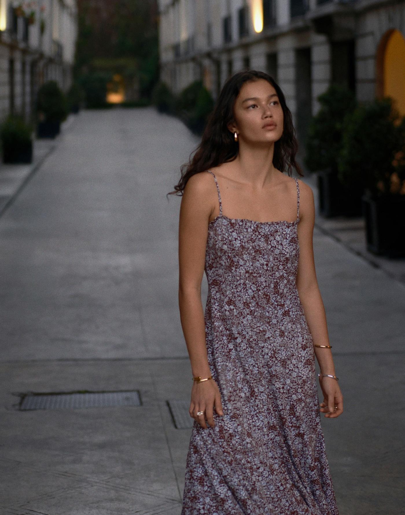 Squareneck Sleeveless Maxi Dress in Floral Product Image