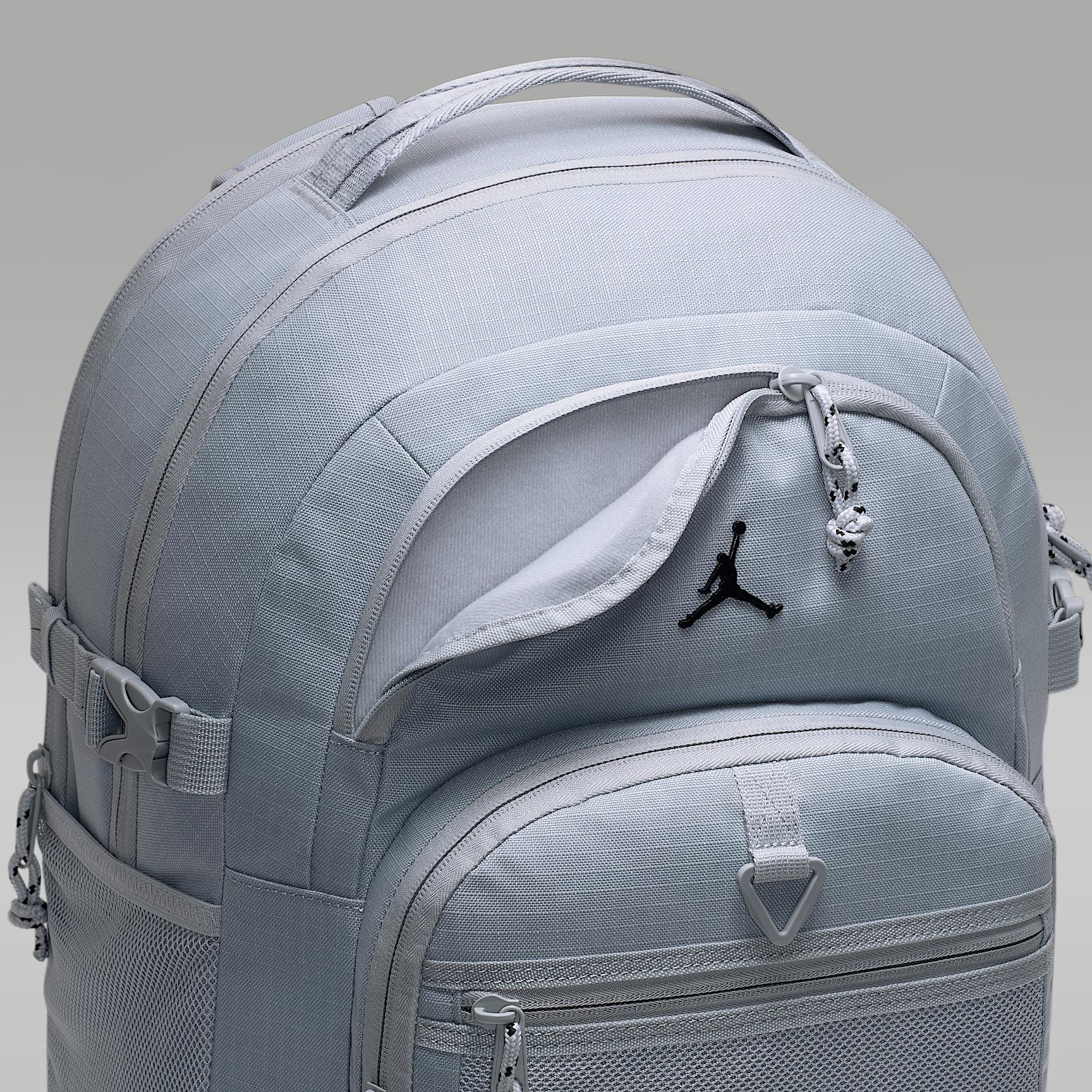 Jordan Blacktop Backpack (25L) Product Image