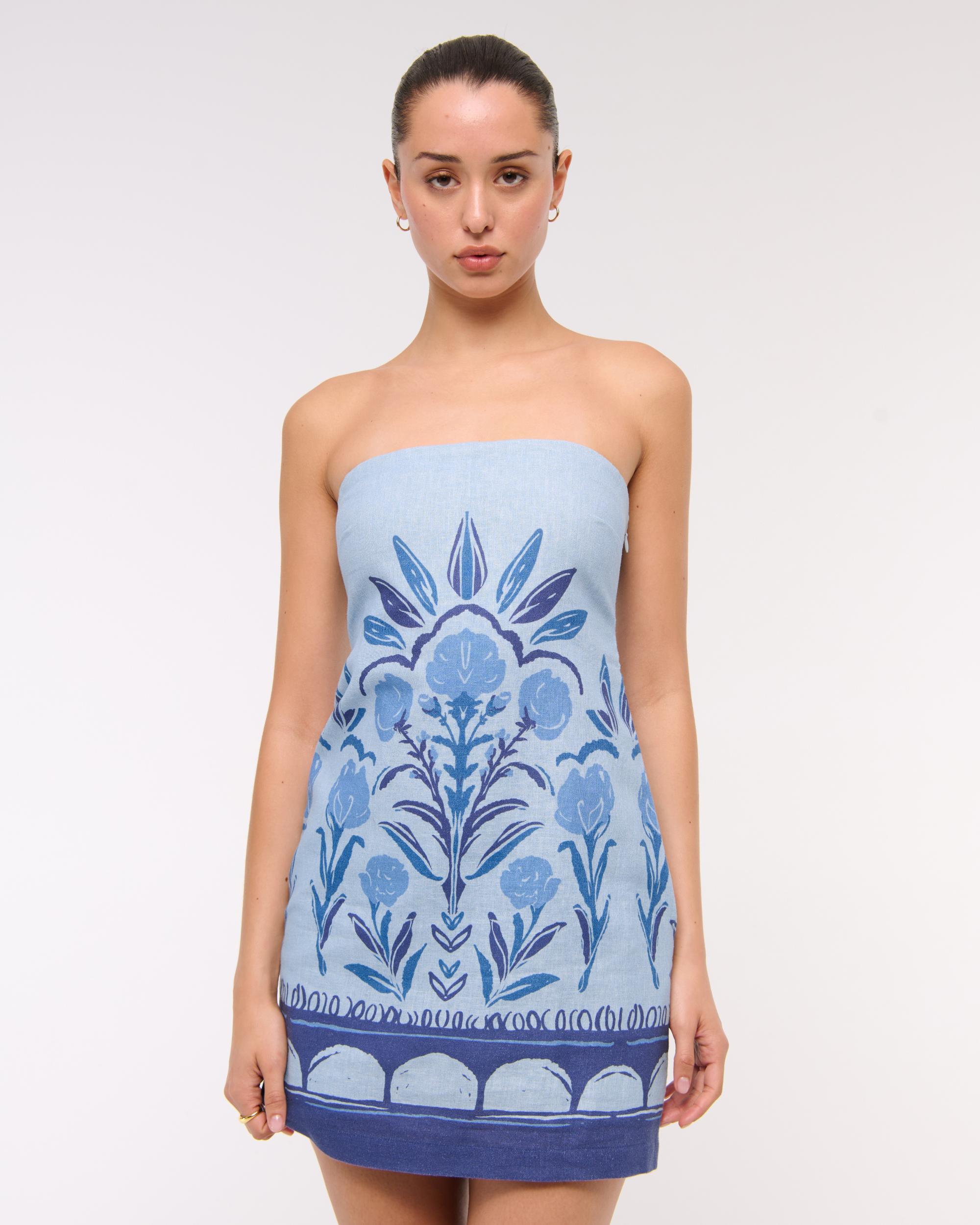 The A&F Scarlett Strapless Linen-Blend Skort Product Image