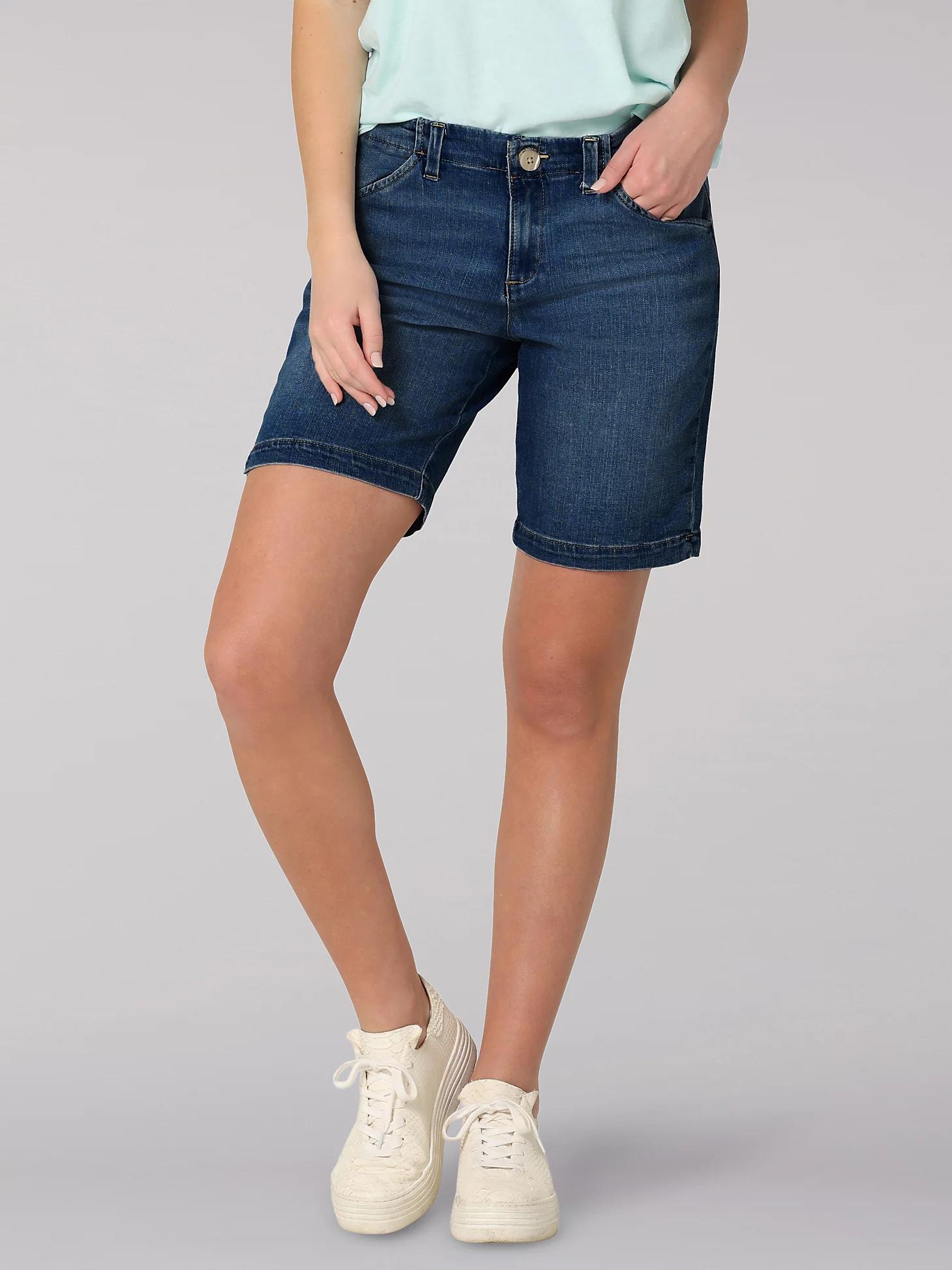 Women's Legendary Chino Bermuda | Women's Shorts | Lee® Product Image