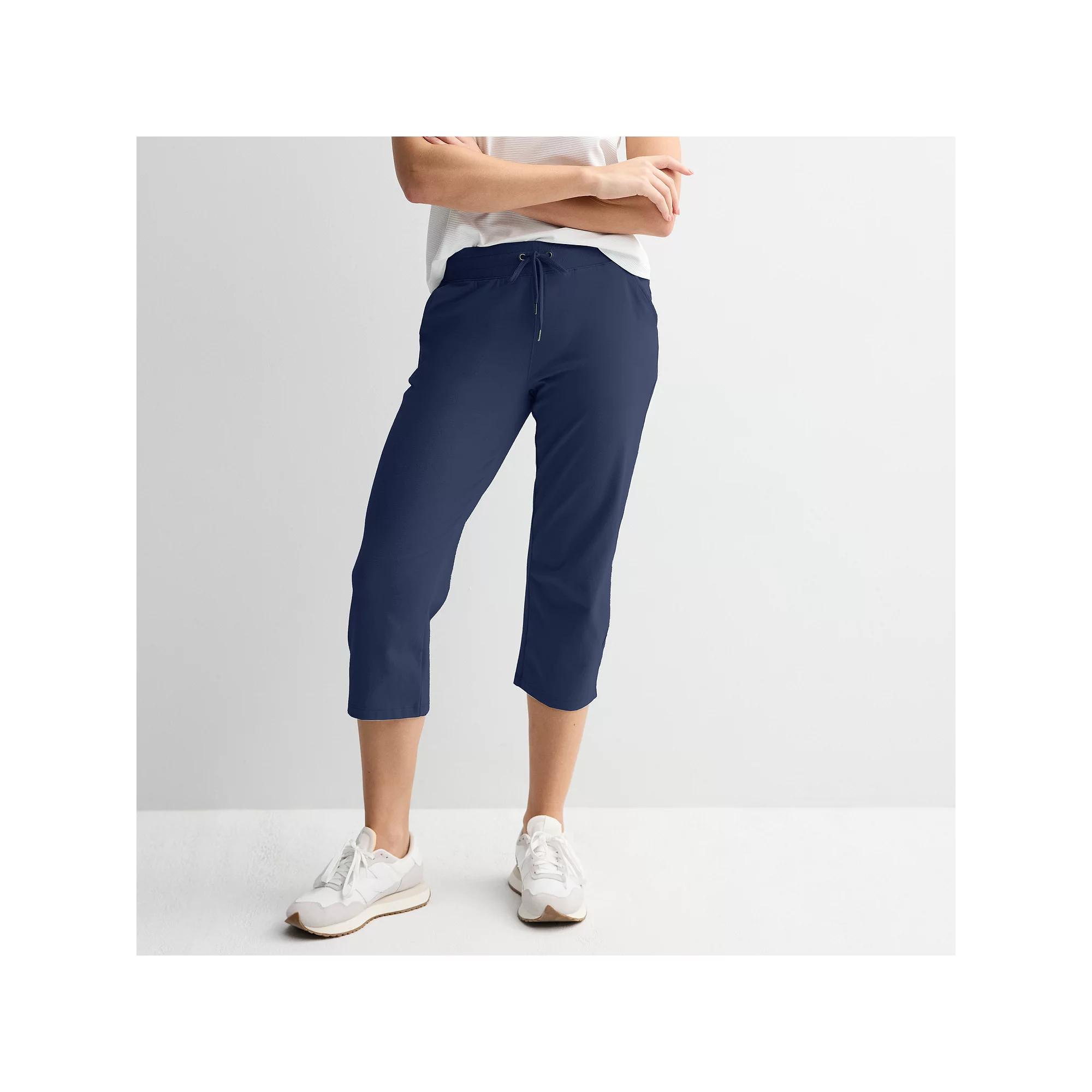 Women's Tek Gear® Essential Capris,  Product Image