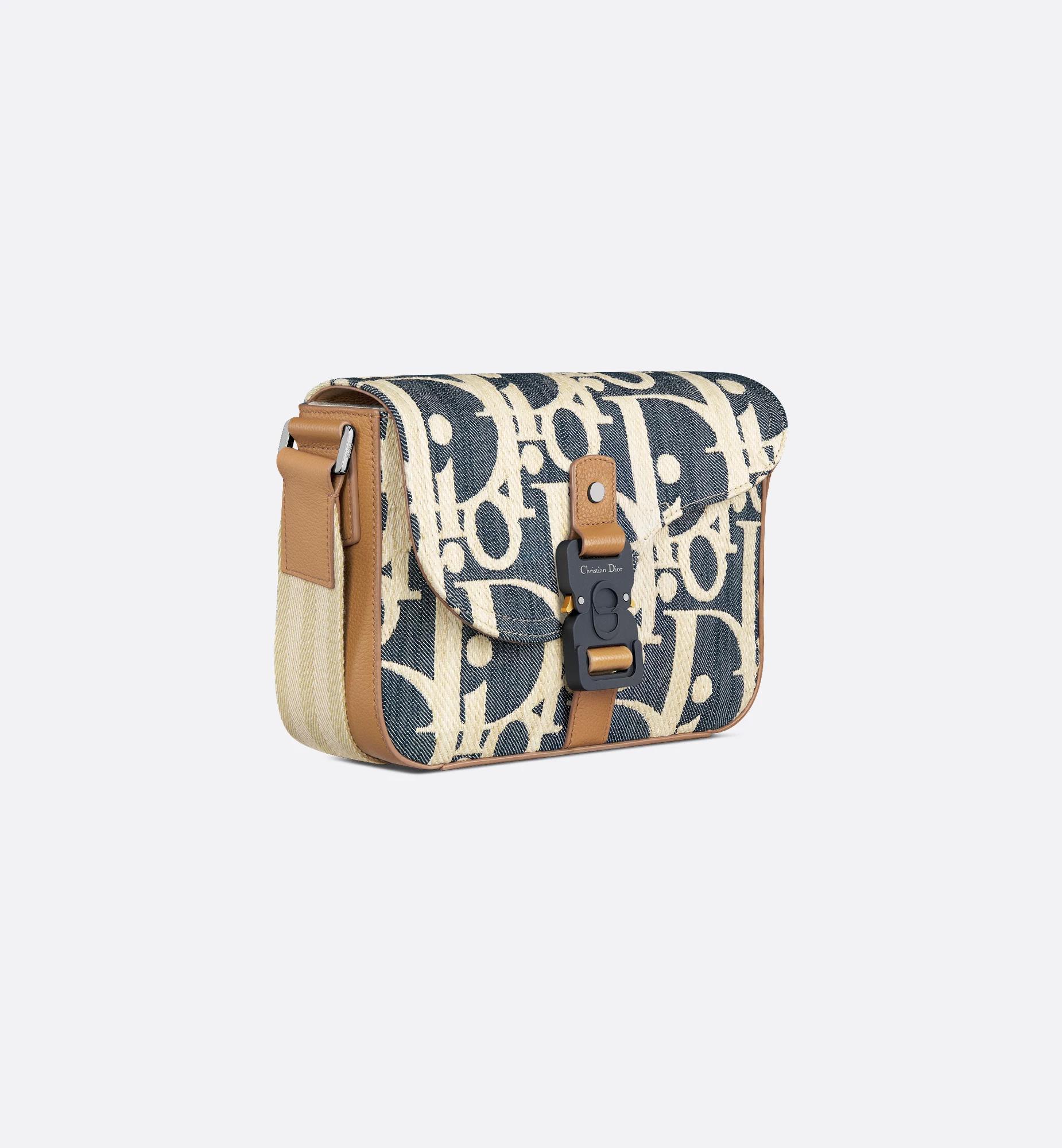 Saddle Messenger Bag Product Image