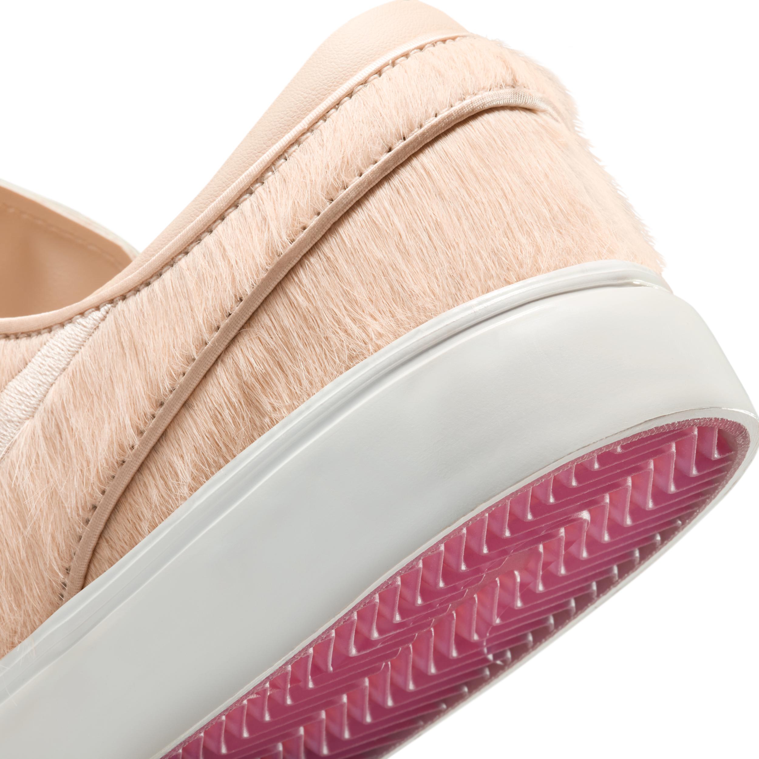 Mens Nike SB Zoom Janoski OG+ SE Skate Shoes | HF3060-200 Product Image