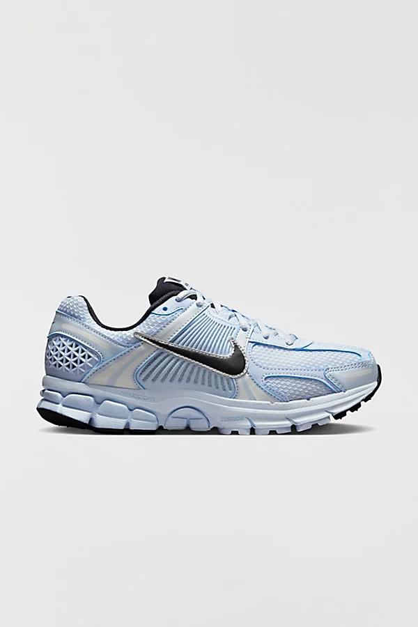 Nike Womens Zoom Vomero 5 Shoes with Reflective Accents | FJ2028-104 Product Image