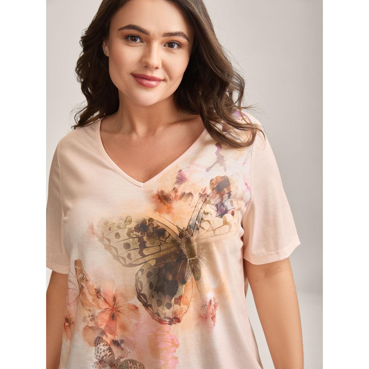 Plus Size Stretchy Butterfly Print V Neck T-Shirt Crepe Women Leisure Non Butterfly V-neck Casual T-shirts BloomChic 26/4X Product Image