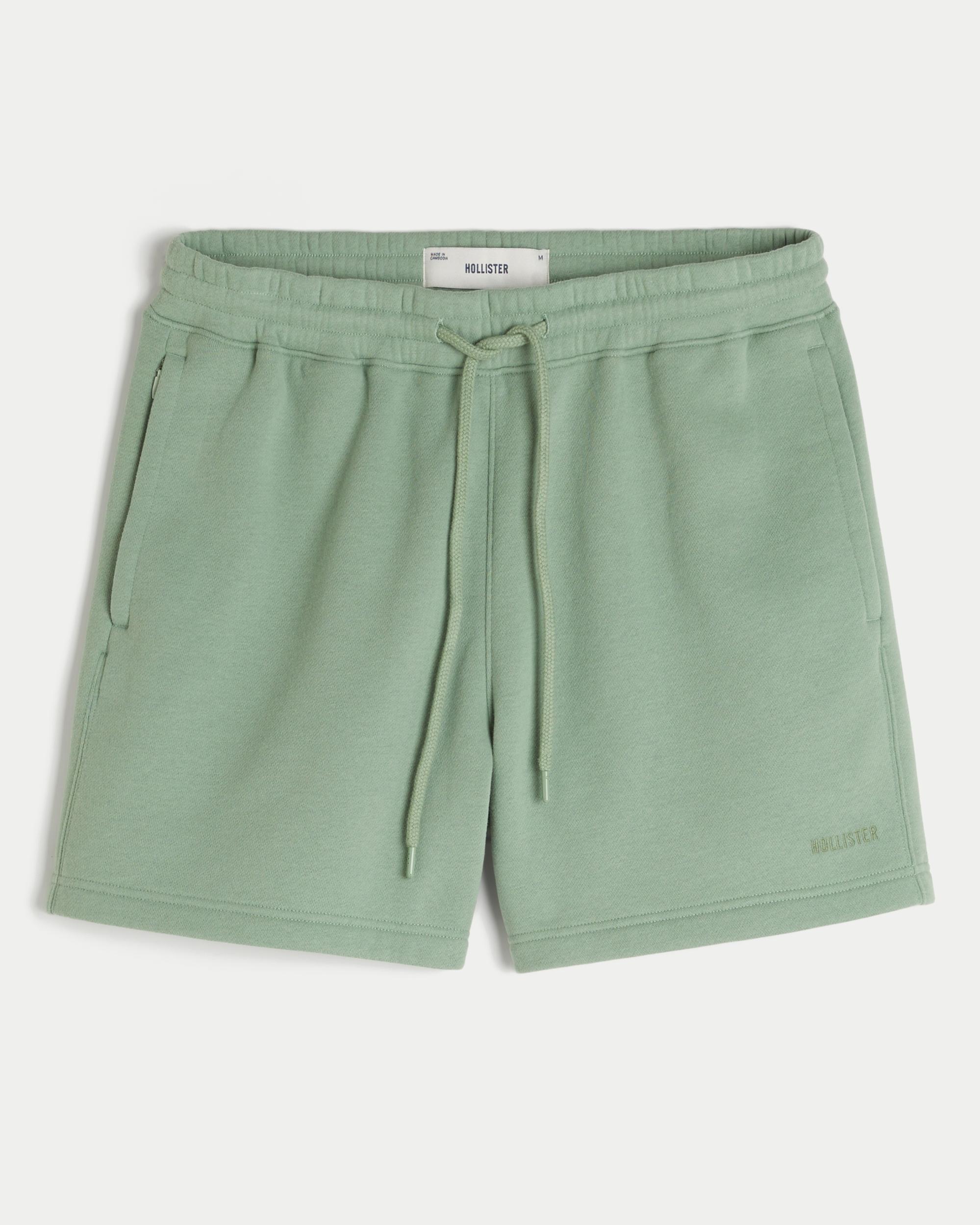 Mid-Thigh Loose Fleece Shorts Product Image
