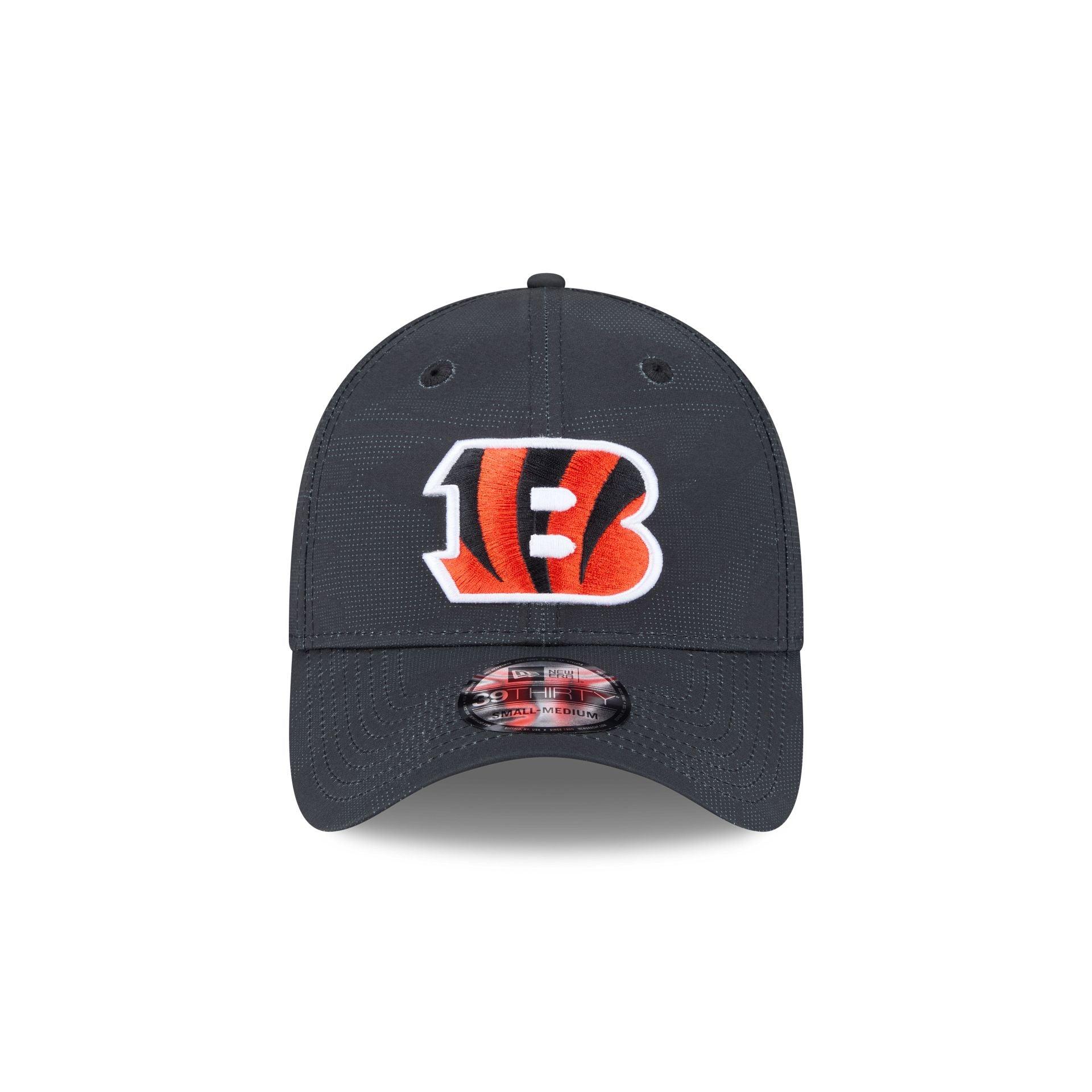 Cincinnati Bengals Night 39THIRTY Stretch Fit Hat Male Product Image
