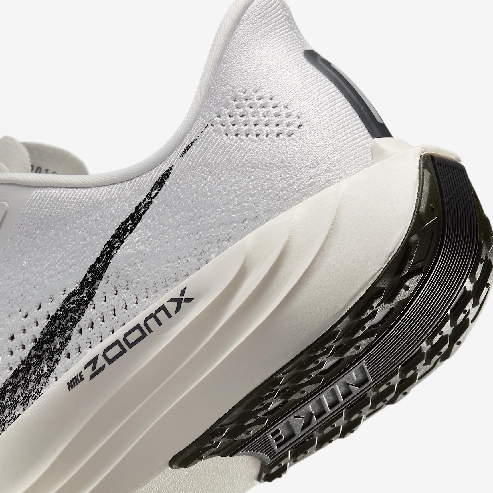 Nike Mens Pegasus Plus Road Running Shoes | IB5695-001 Product Image