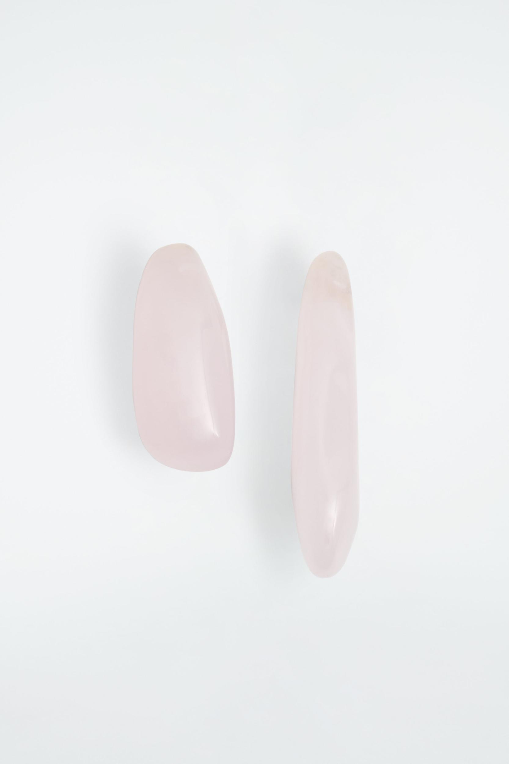 MISMATCHED PEBBLE EARRINGS Product Image