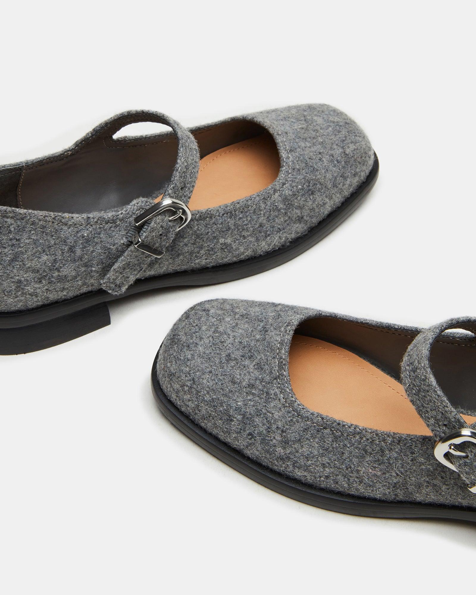 DELANCY GREY FLANNEL Female Product Image