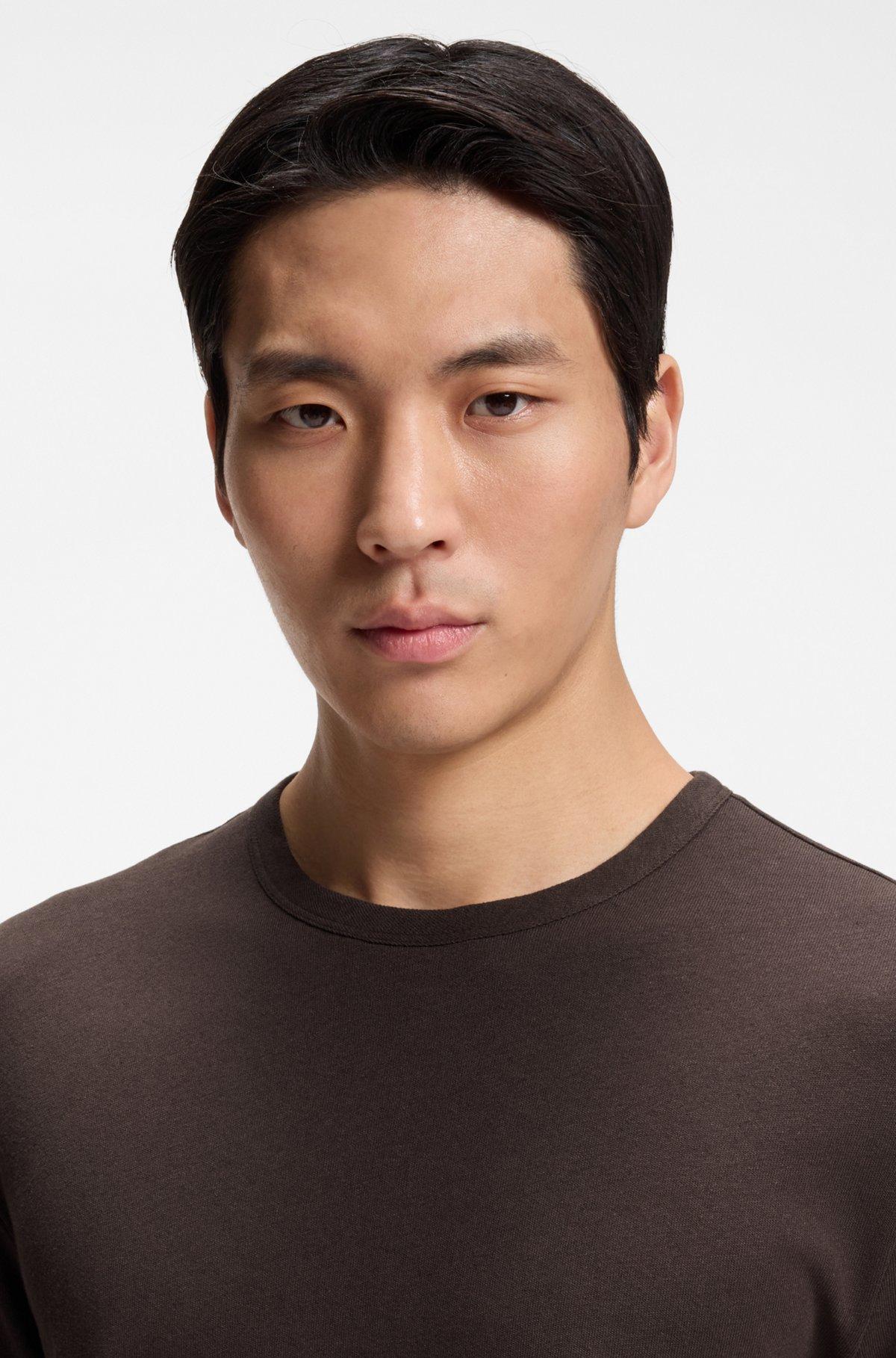 Cotton-linen T-shirt in a regular fit Product Image