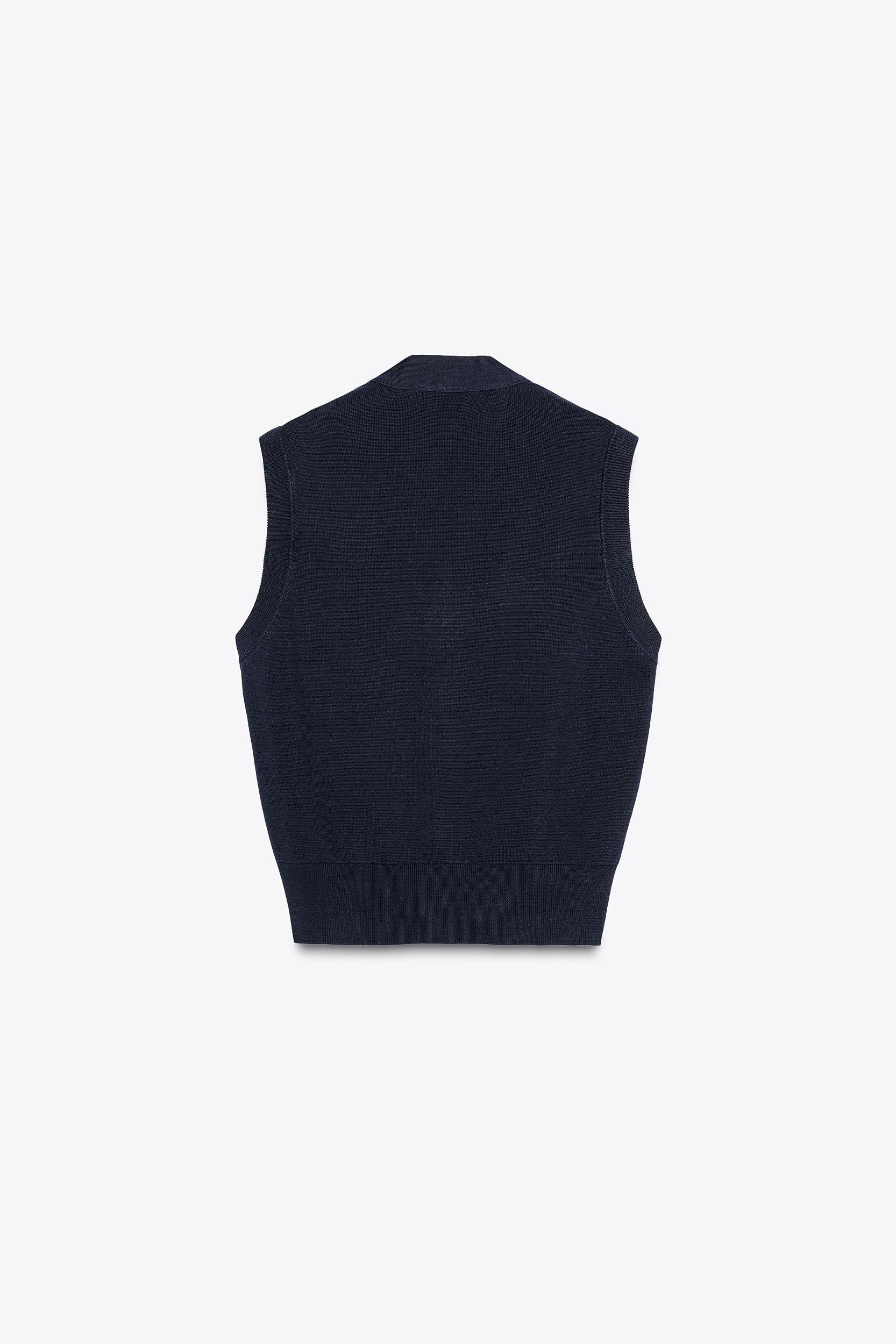 PLAIN KNIT VEST Product Image