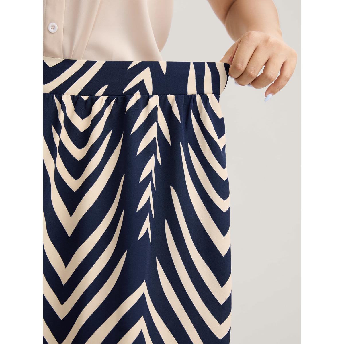 Plus Size Geometric Print High Low Hem Skirt Women Navy Loose No stretch Side seam pocket Work Skirts BloomChic 12/L Product Image