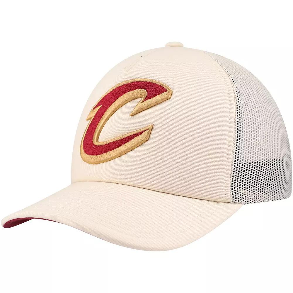 Men's Mitchell & Ness Cream Cleveland Cavaliers Trucker Adjustable Hat, Beige Product Image