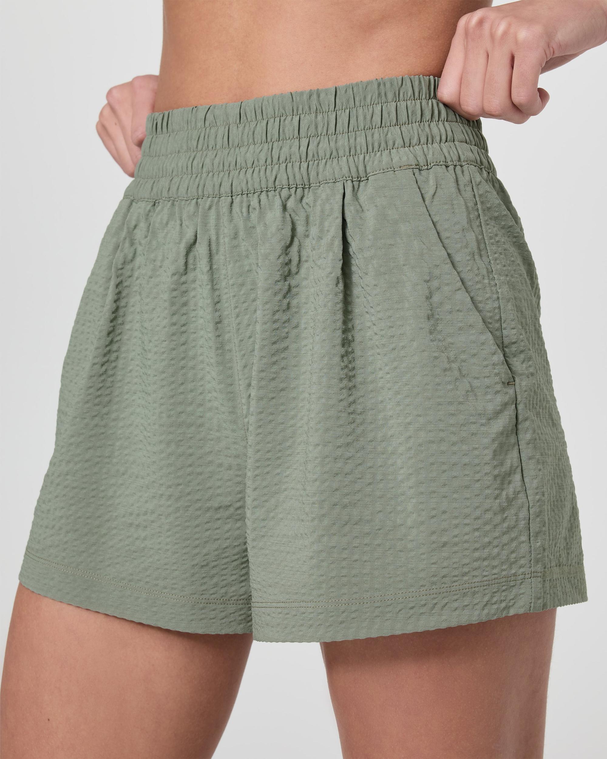 Villa Textured Short Product Image