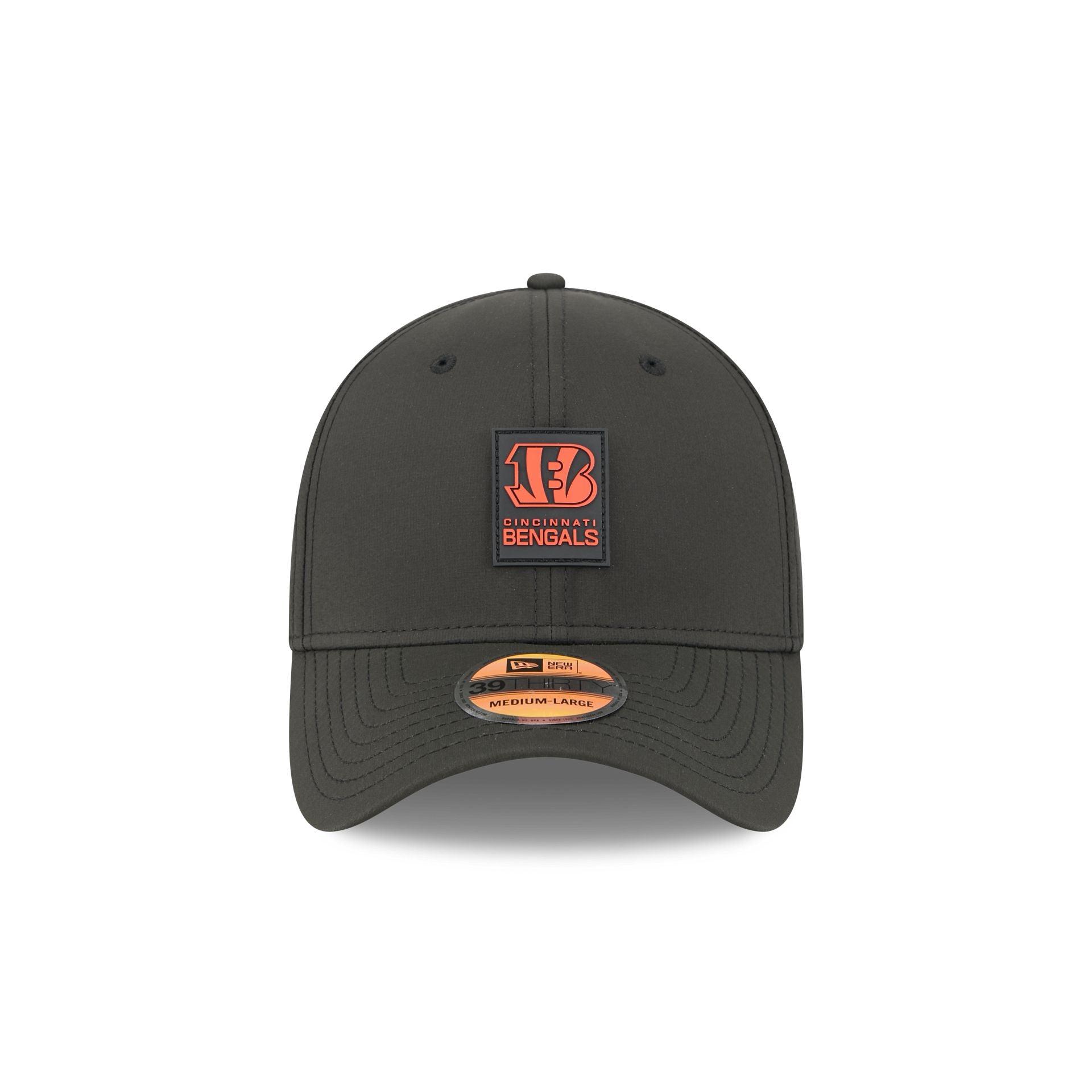 Buffalo Bills Team Classic 39THIRTY Stretch Fit Hat Male Product Image