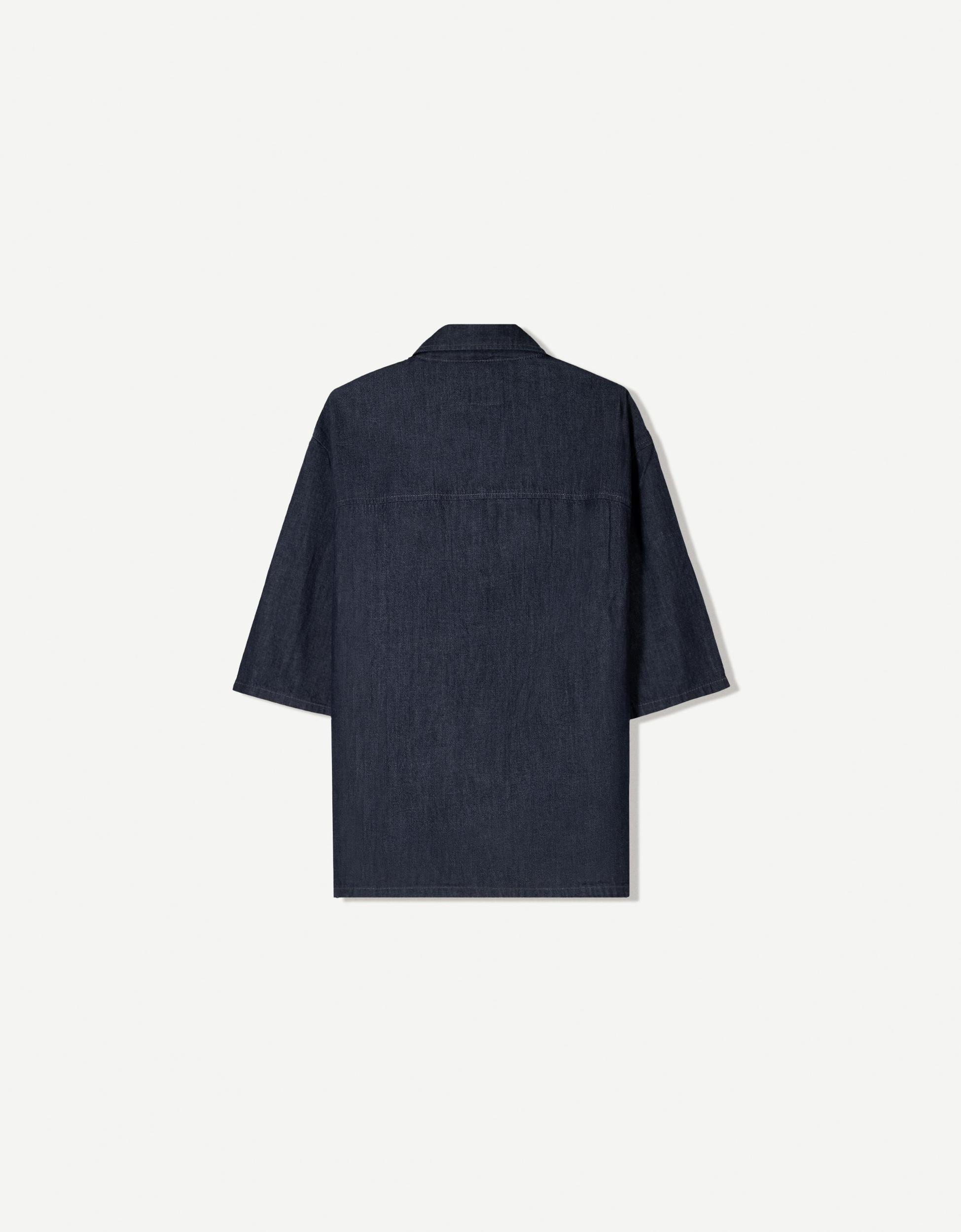 Short sleeve denim shirt Product Image