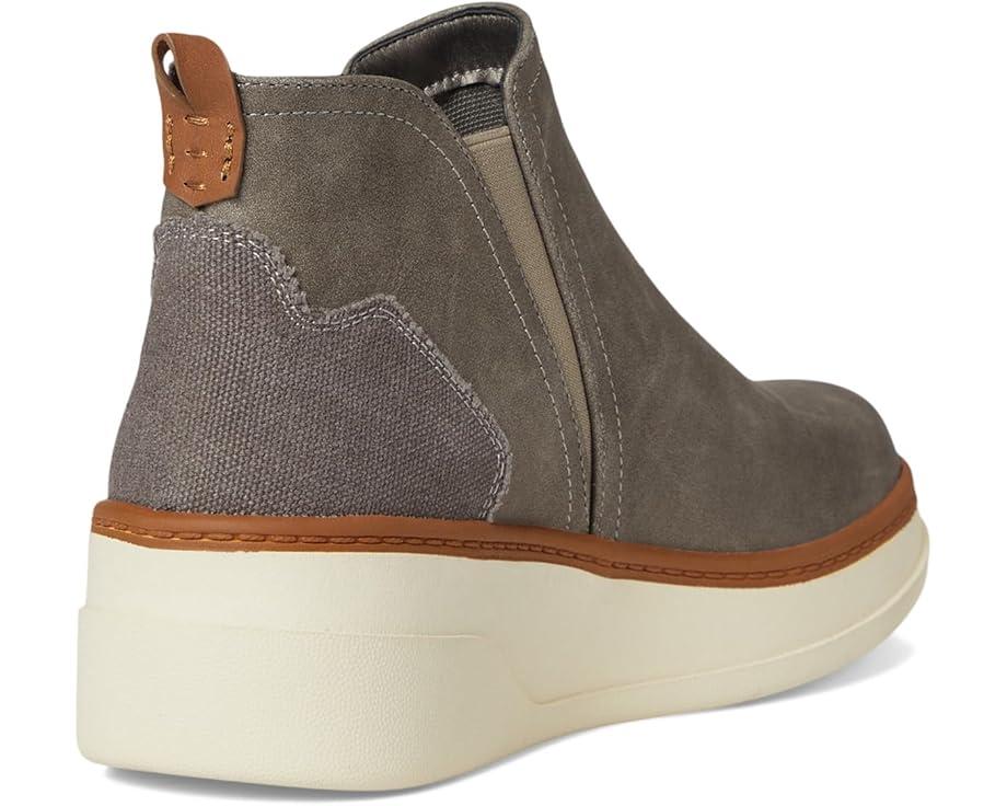 Super Play Slip-On Product Image