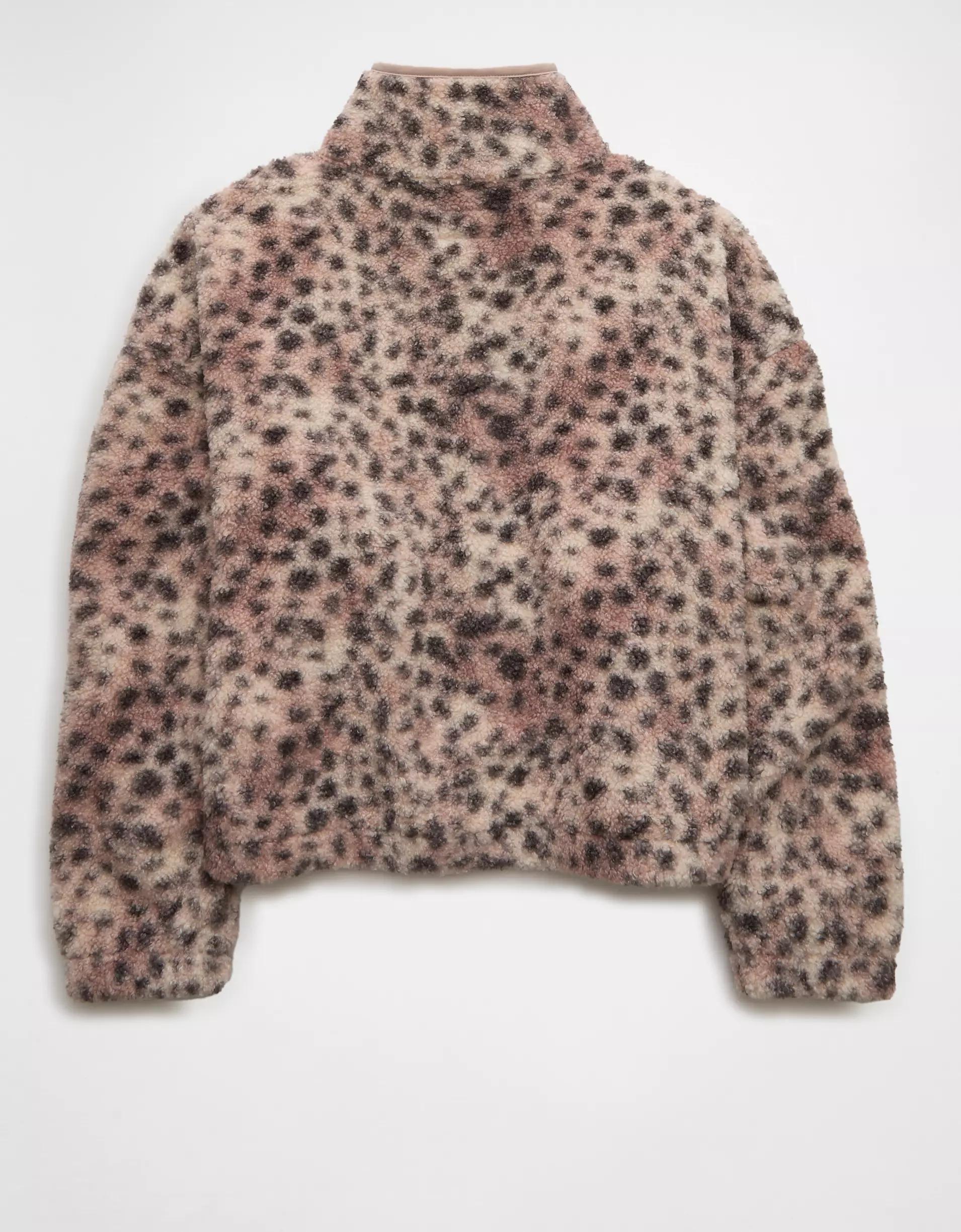 AE Sherpa Fleece Graphic Henley Sweatshirt Product Image