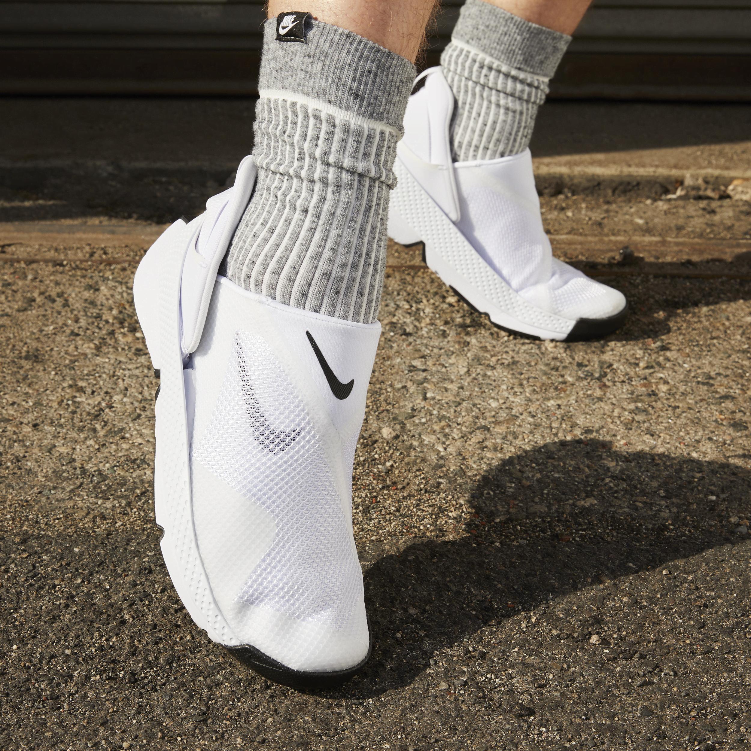 Nike Women's Go FlyEase Easy On/Off Shoes Product Image