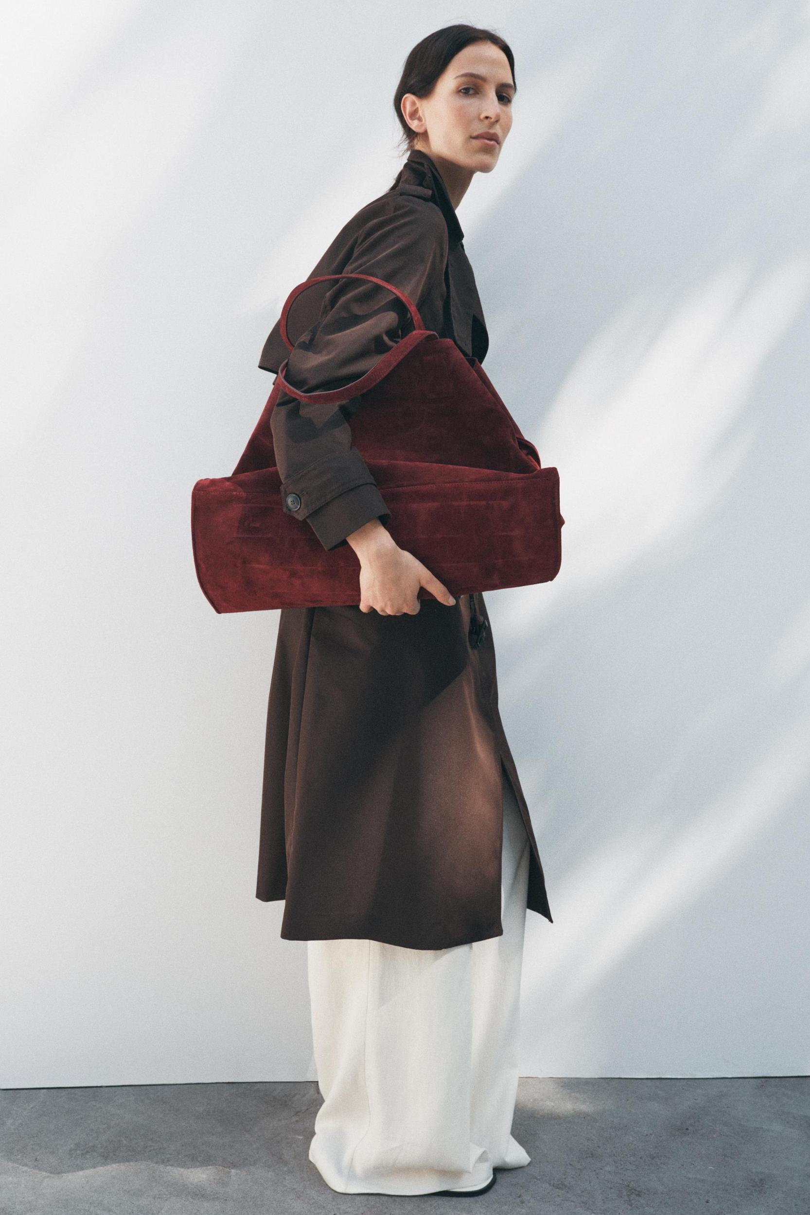 LEATHER MAXI SHOPPER Product Image