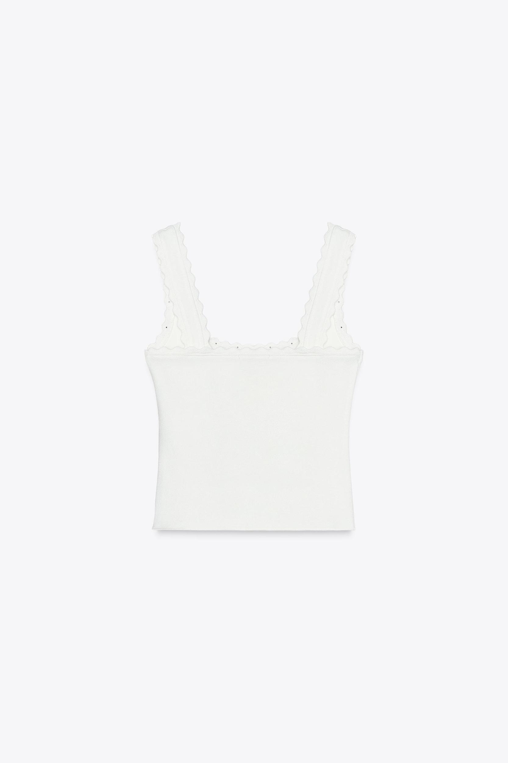 PEARL KNIT TOP Product Image