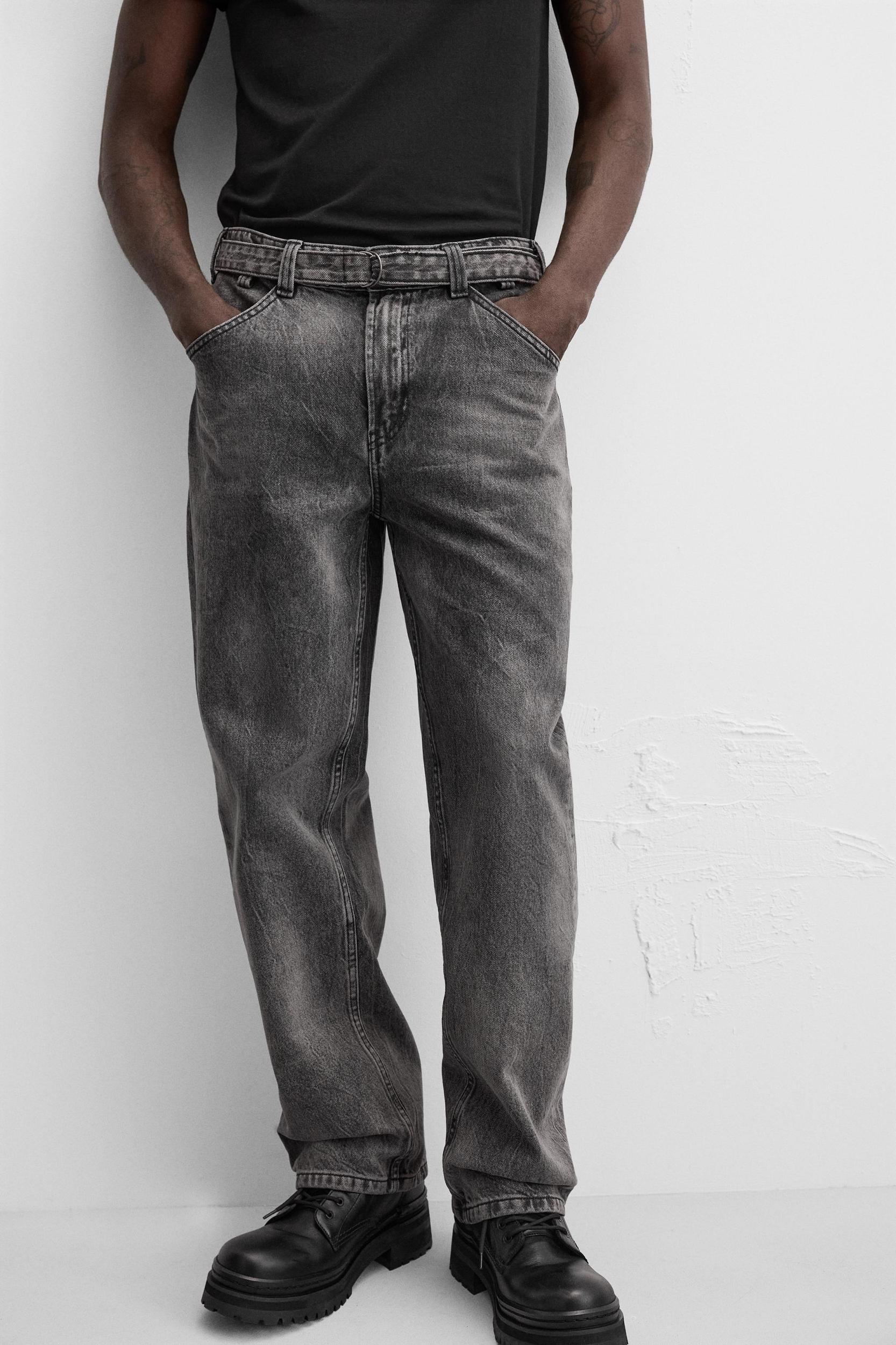 BELTED RELAXED FIT JEANS Product Image