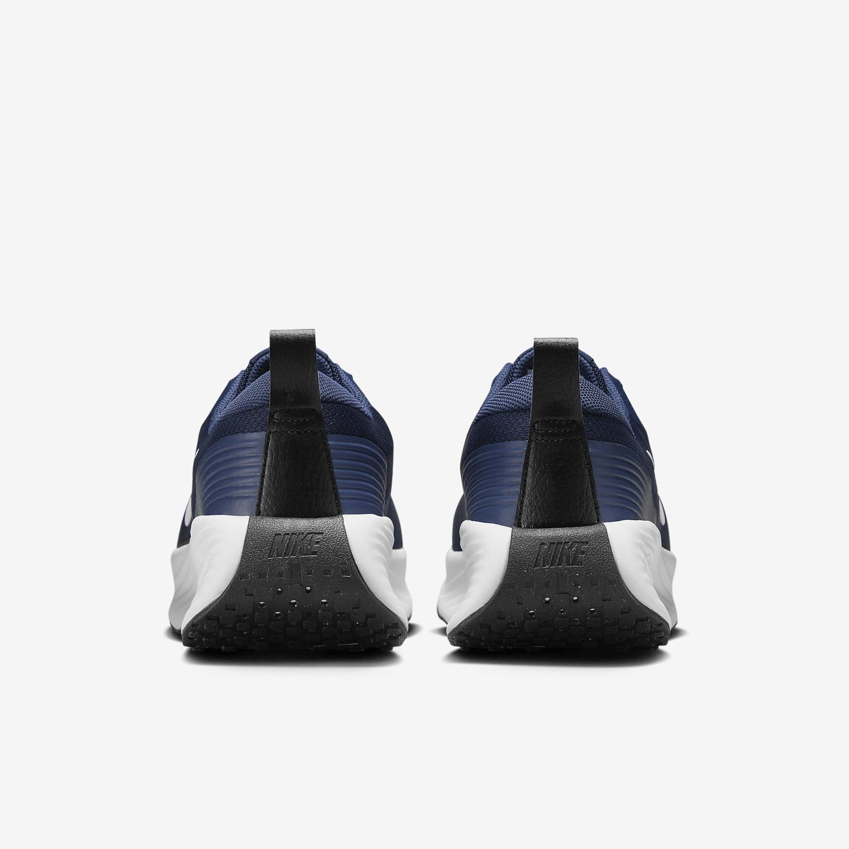 Nike Promina Men's Walking Shoes Product Image