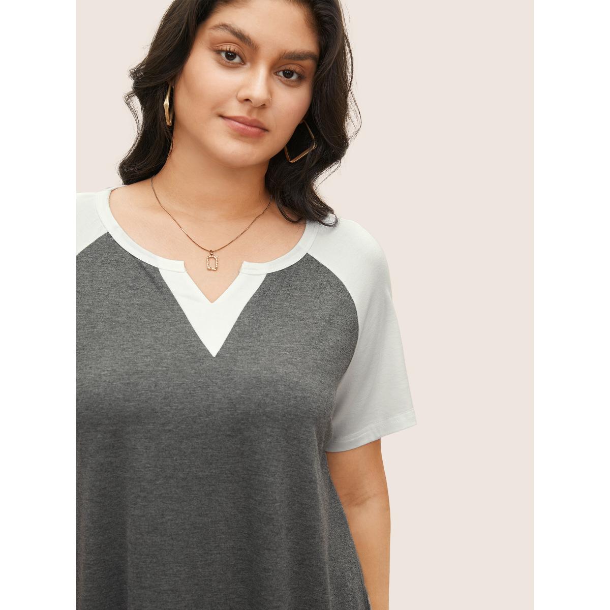 Plus Size Colorblock Contrast Notched Raglan Sleeve T-shirt DimGray Women Casual Plain Everyday T-shirts BloomChic 28/5X Product Image