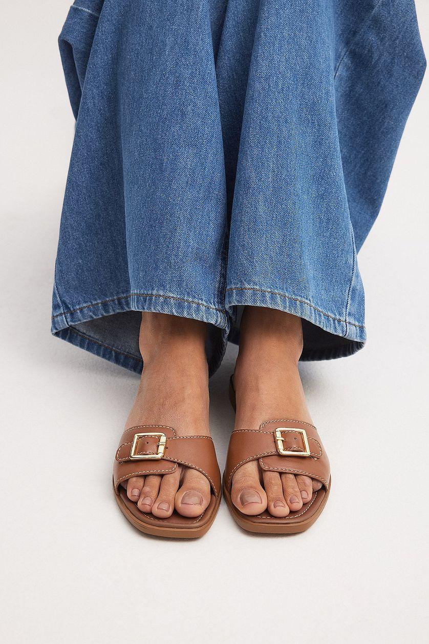 Leather Buckle Slippers Product Image