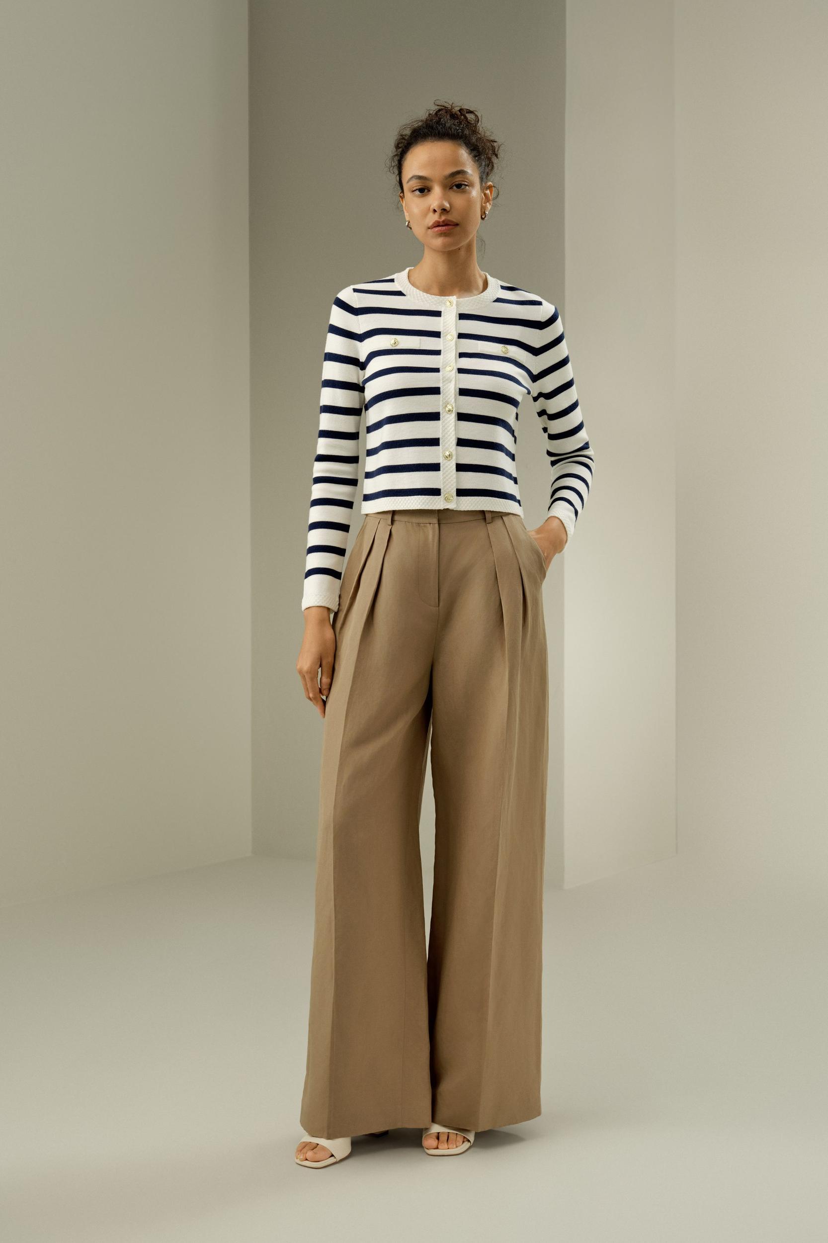 Front-Pleated Silk-Linen Blend Trousers Product Image