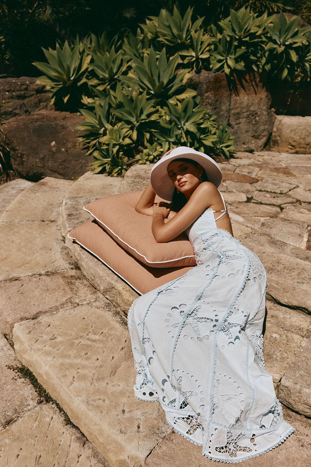 Avere Dress - Le Estate Product Image