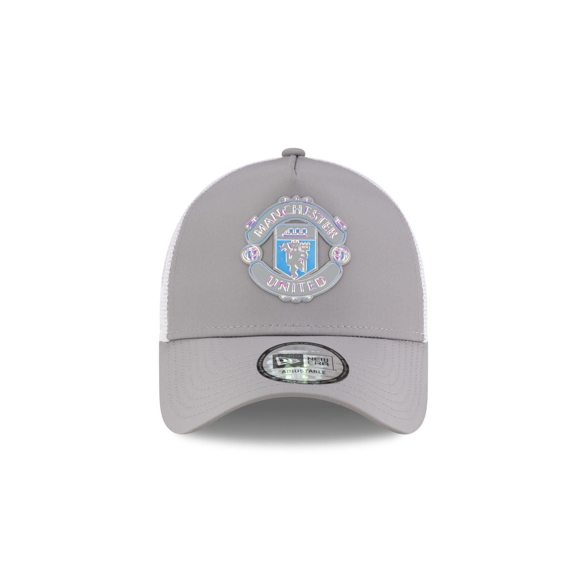 Manchester United FC Iridescent 9FORTY A-Frame Trucker Hat Male Product Image